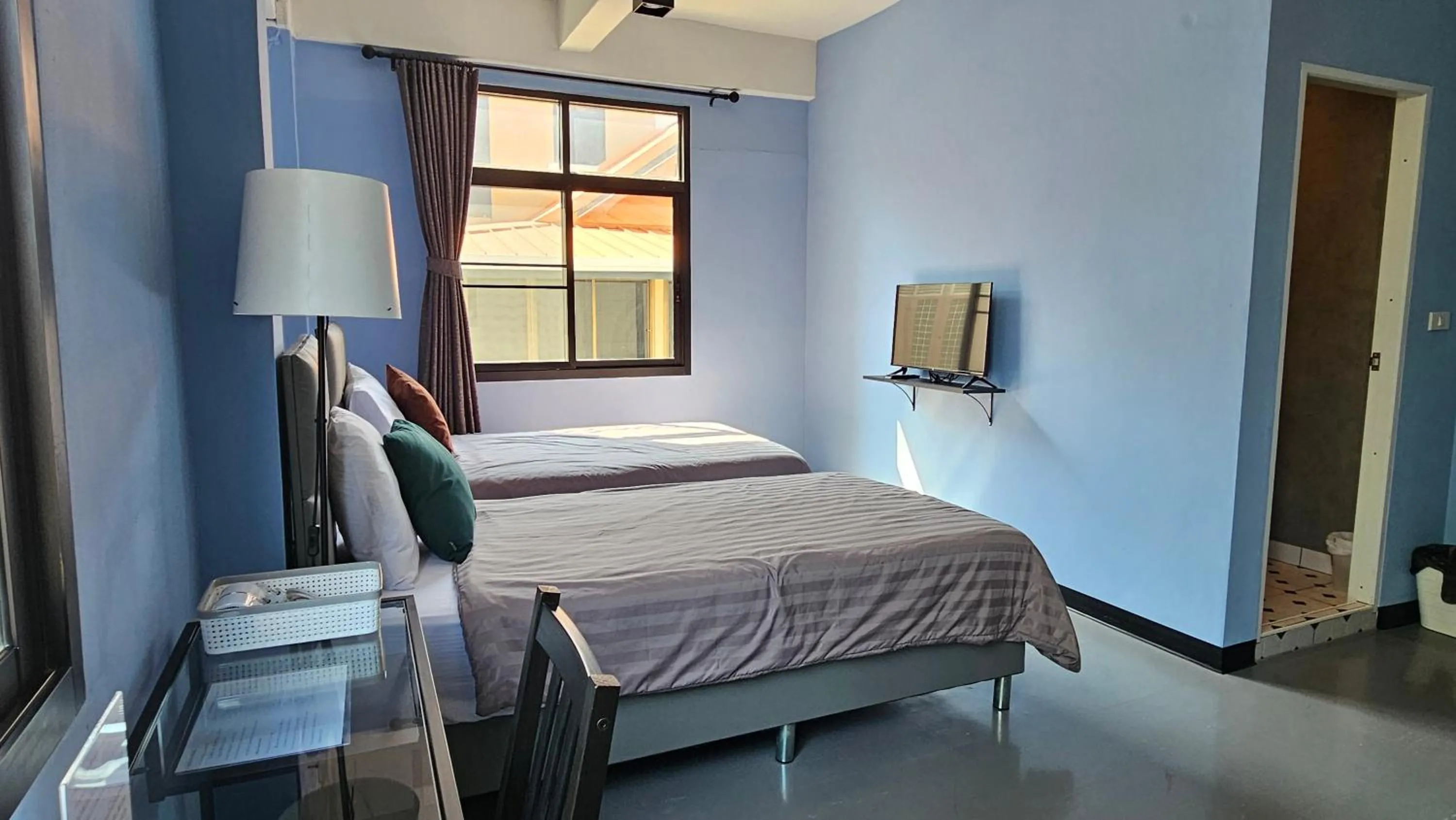 Property building, Bed in HOUSEMODE - BAANYAI @ Wongwian Yai