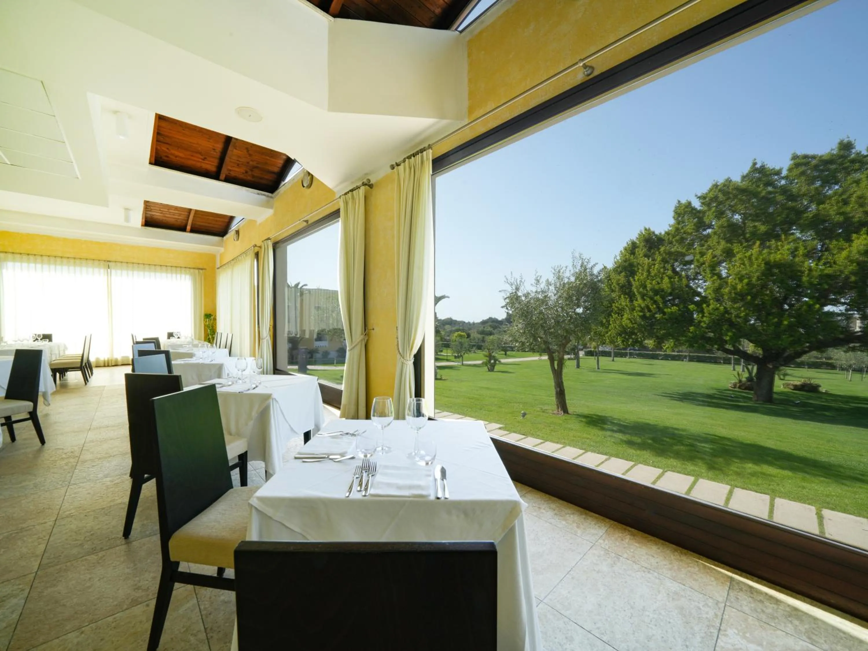 Restaurant/places to eat in GH Gallipoli Resort