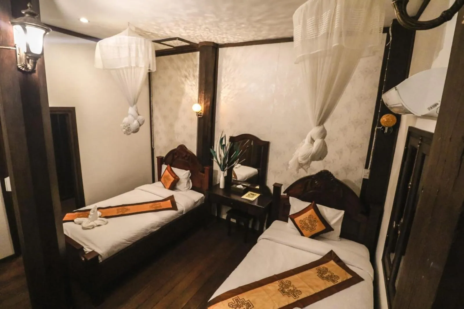 Bedroom, Bed in Ananta Hotel Luangprabang