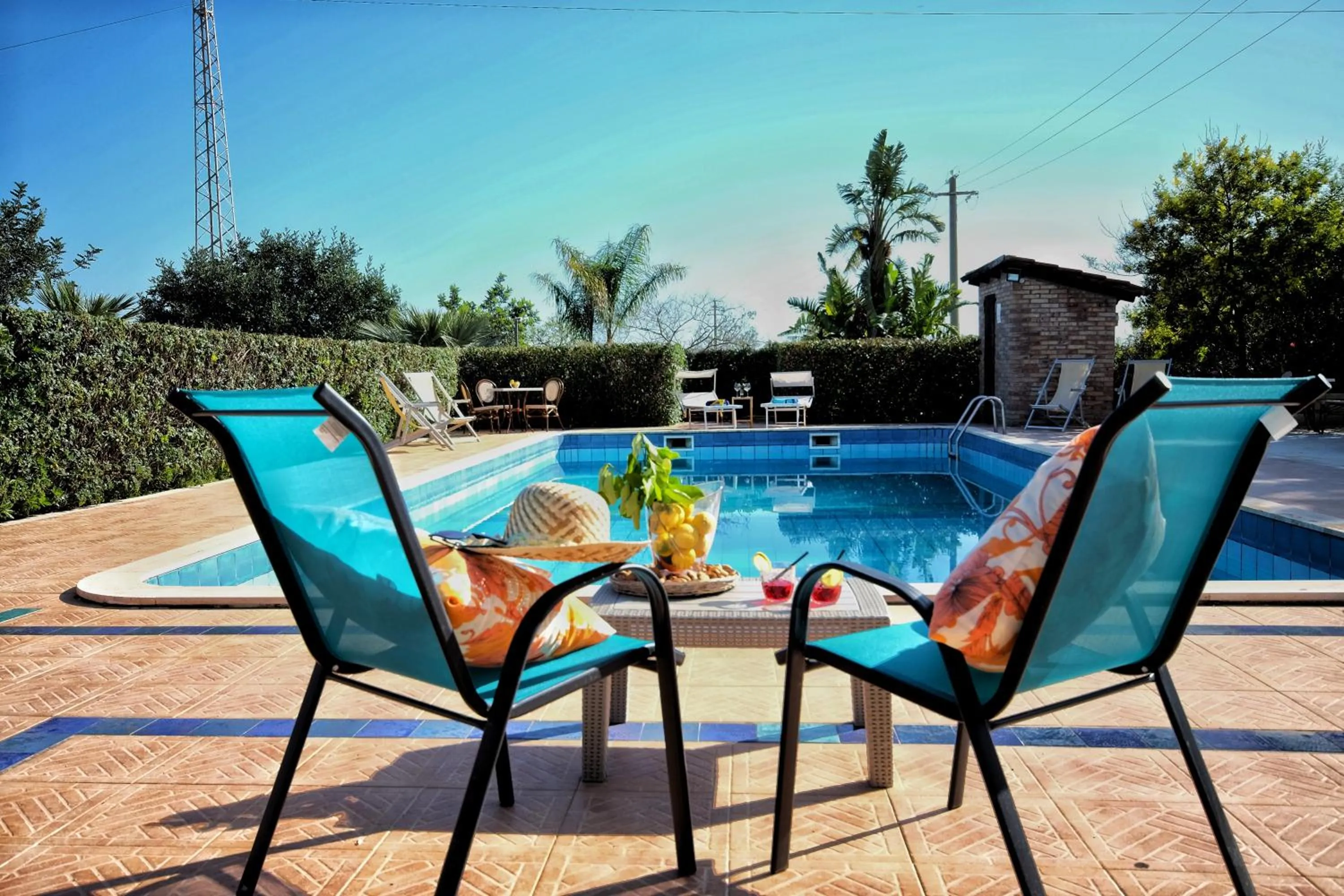 Swimming pool in B&B Il Mandorleto Avola