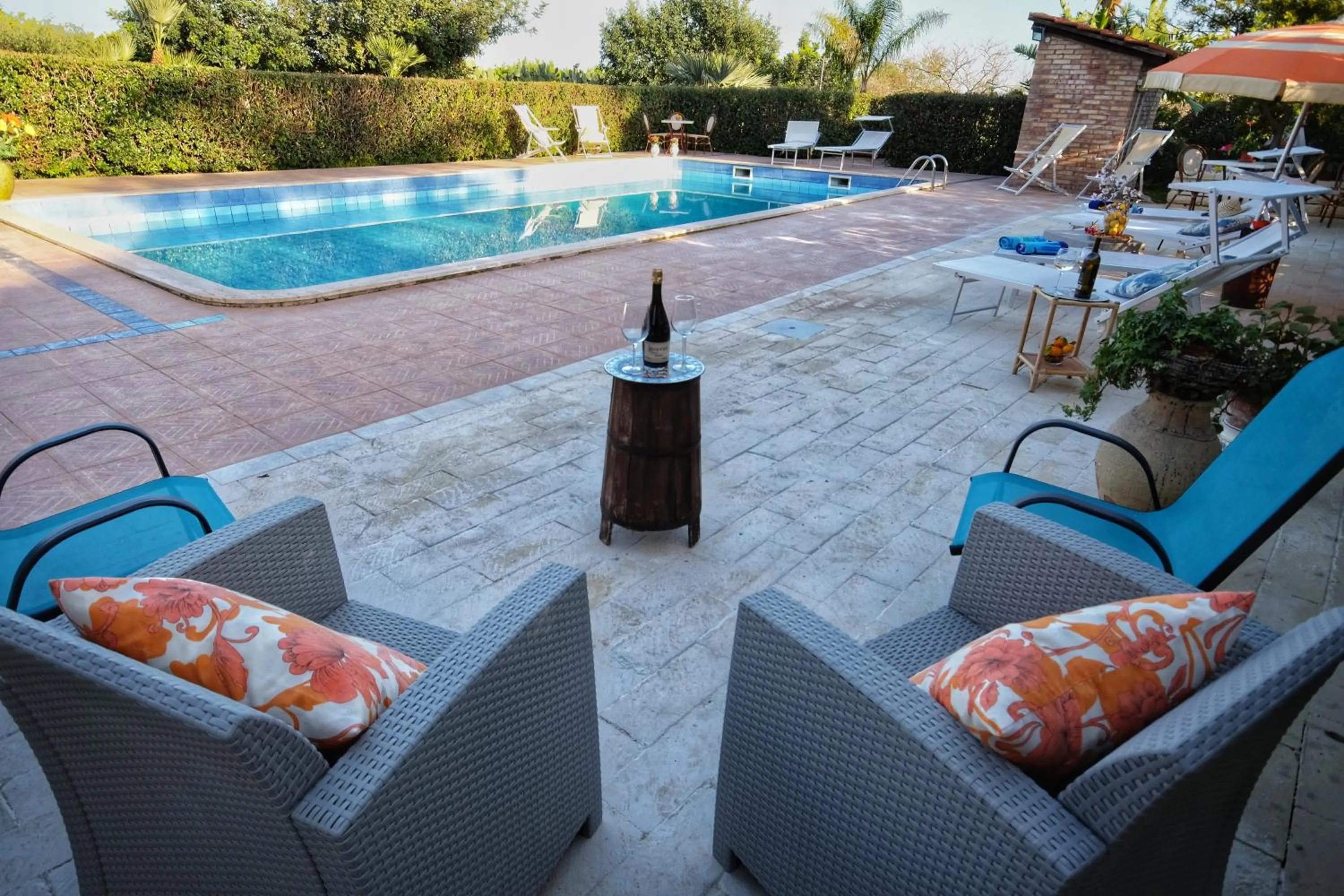 Swimming pool in B&B Il Mandorleto Avola