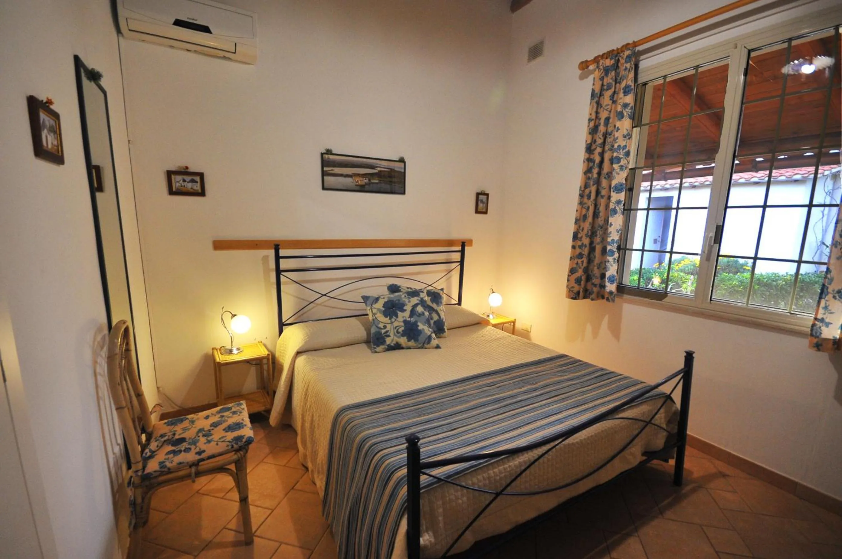 Garden view in B&B Il Mandorleto Avola