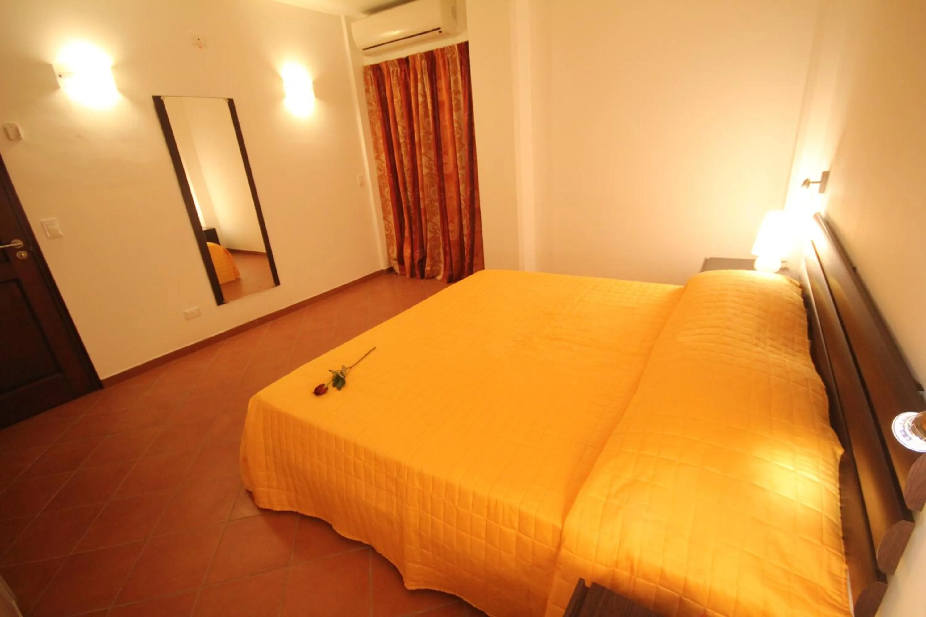 Bedroom, Bed in Hotel RDG