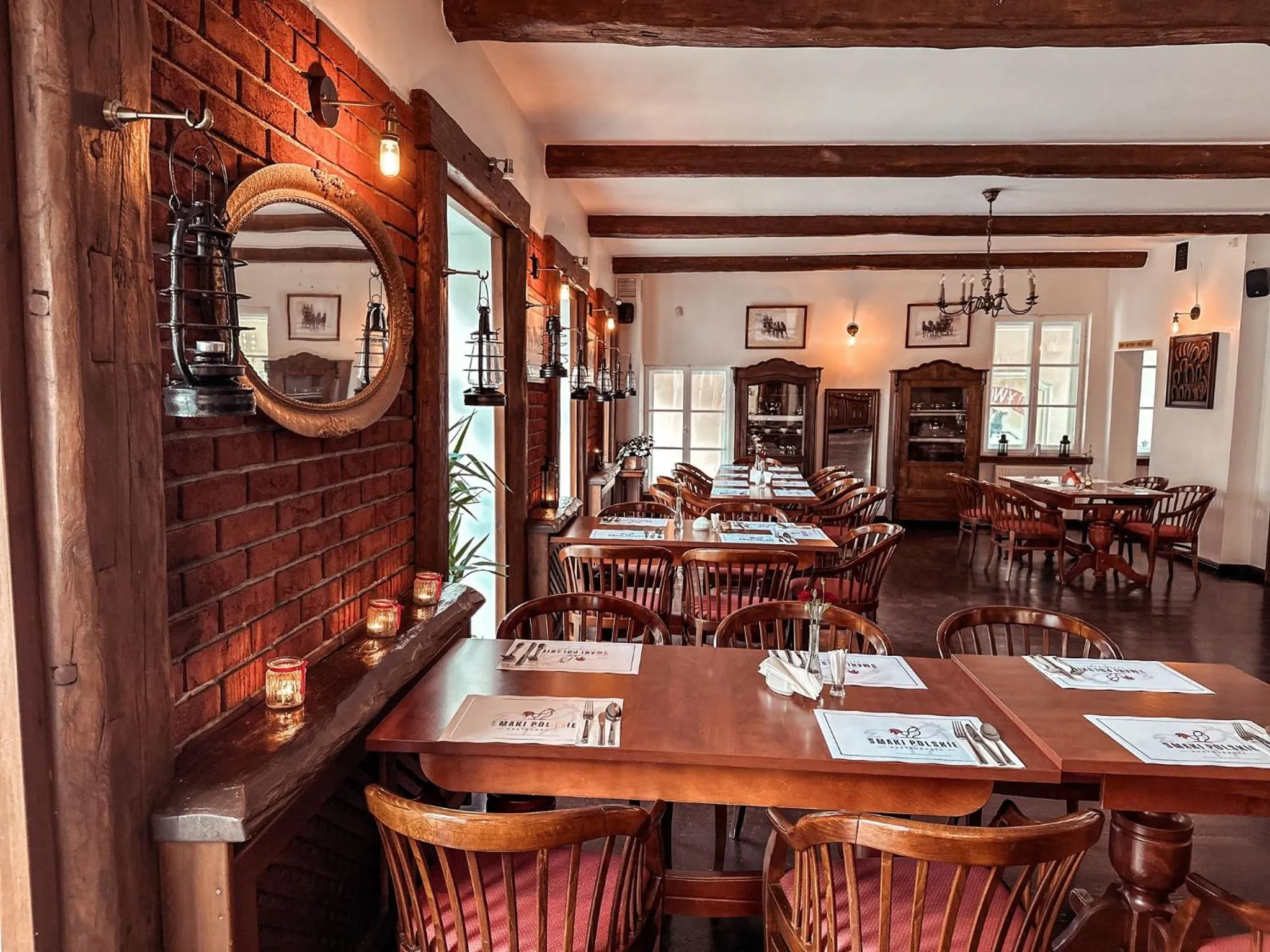 Restaurant/places to eat in Hotel Zajazd Kultury, dawniej Pocztowy