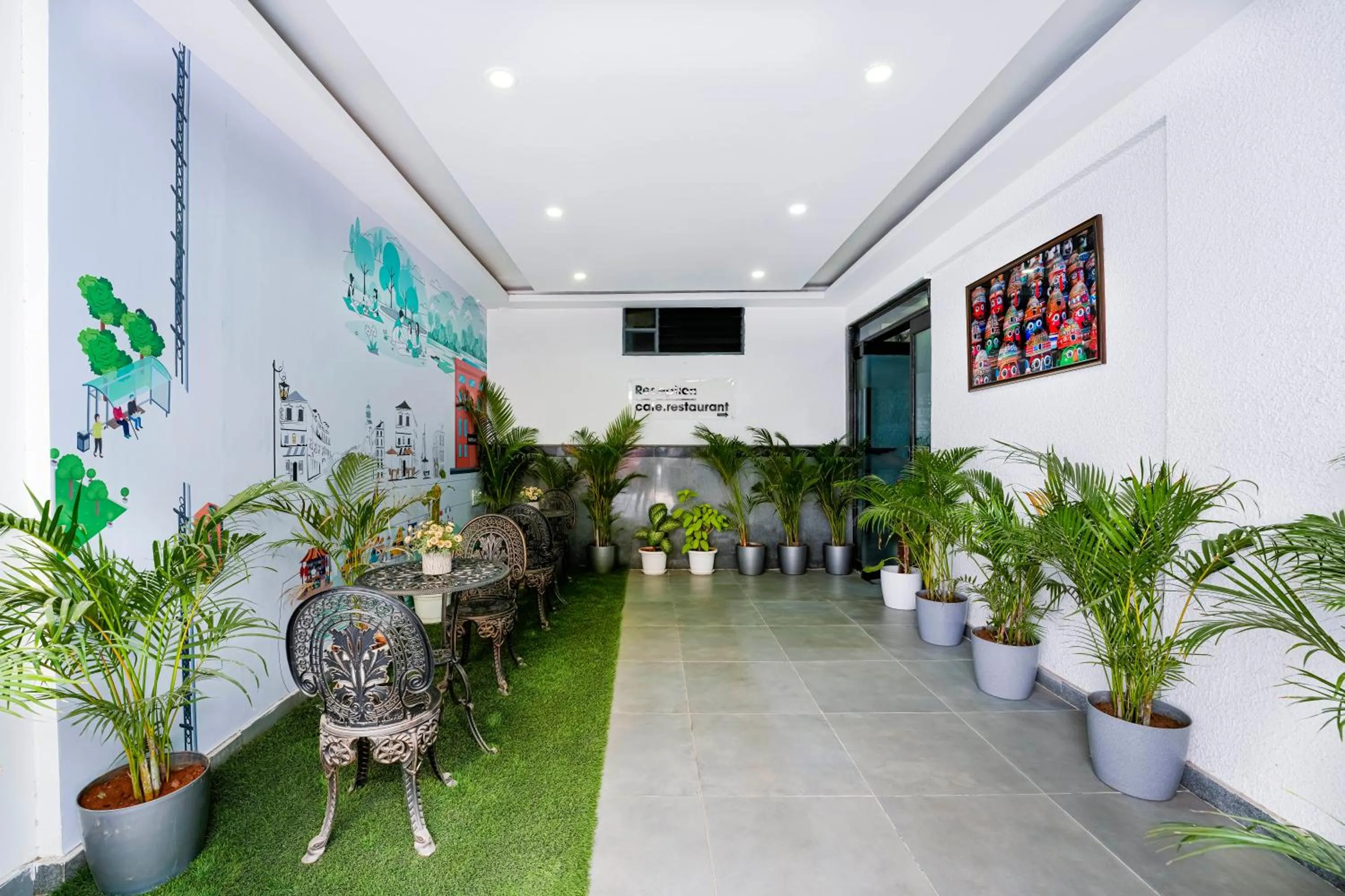 Property building in Nevesa Inn