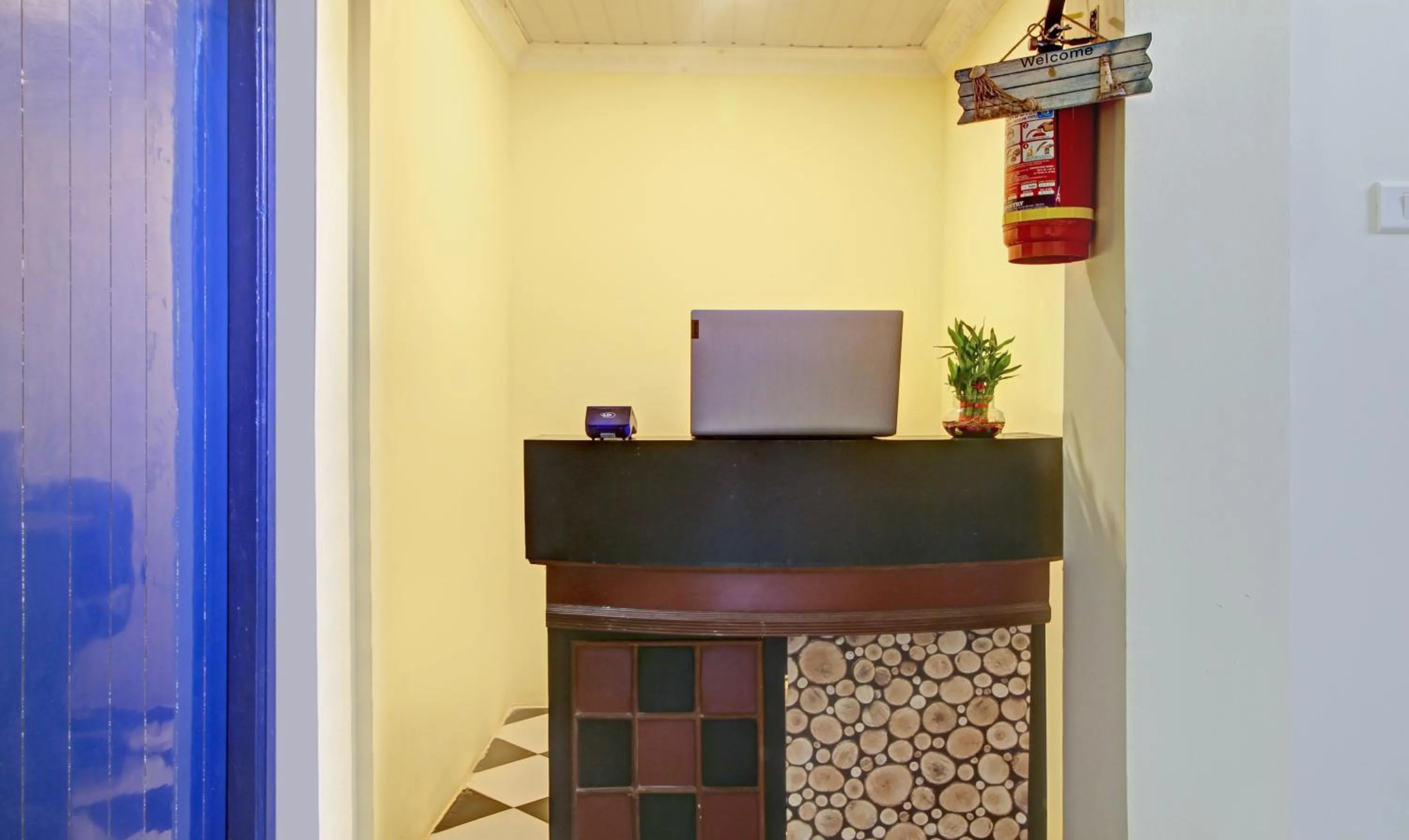 Lobby or reception in Blue Door