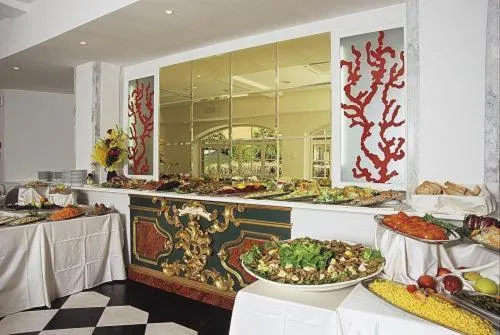 Food in M Glamour Hotel