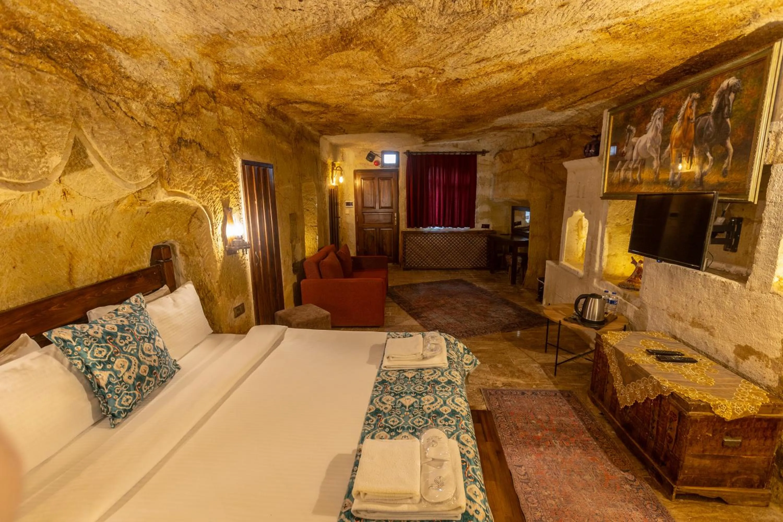 Massage, Bed in Tale Cave İnn