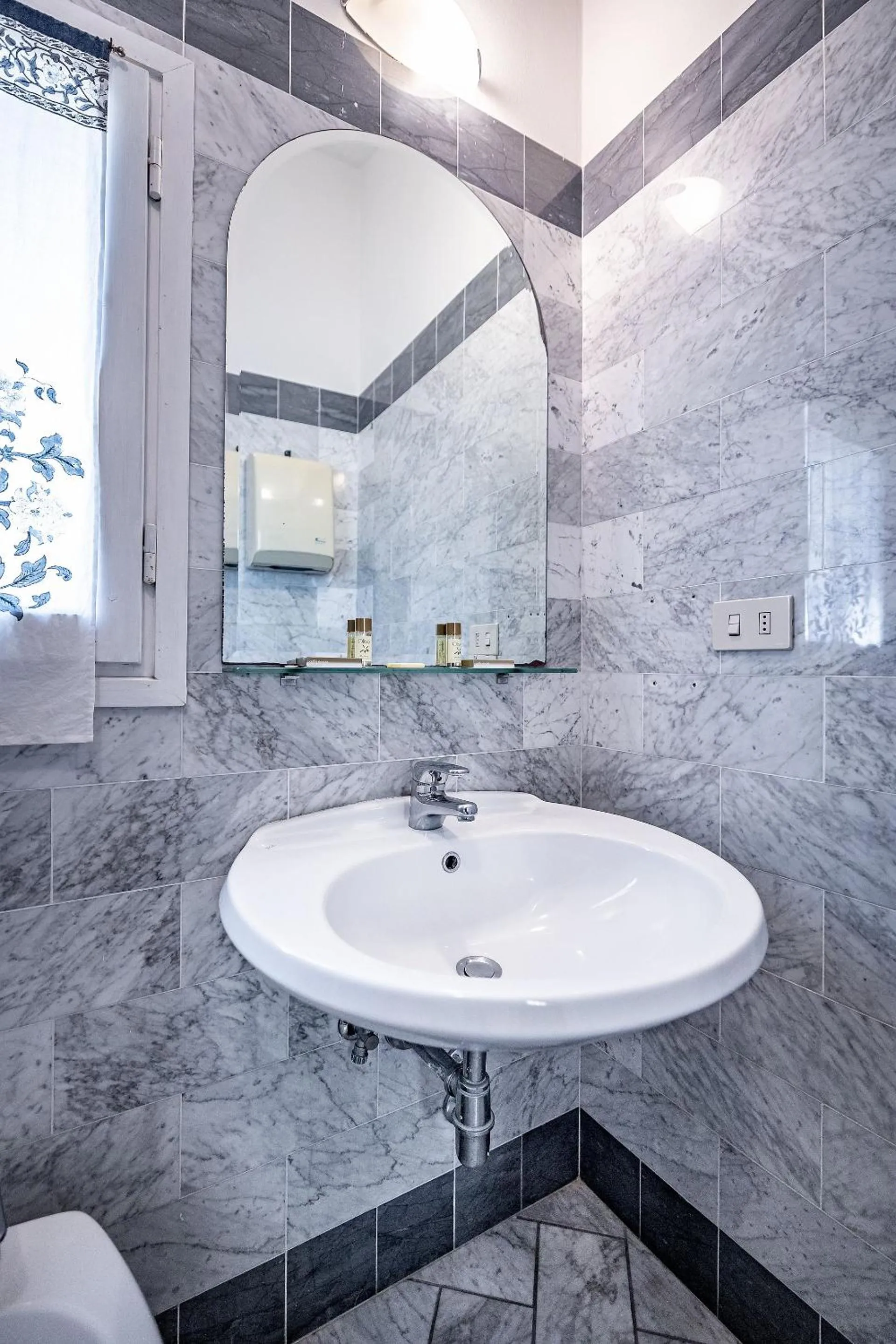 Bathroom in Bellevue House Affittacamere