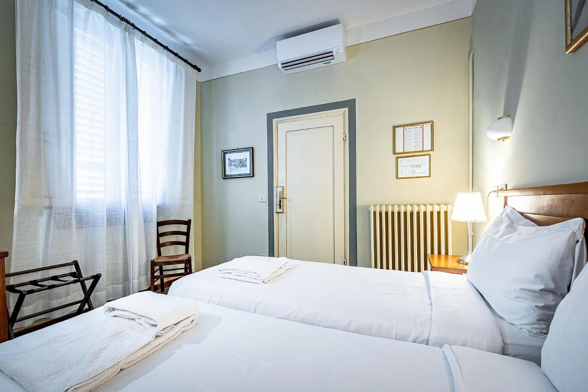 Bedroom, Bed in Bellevue House Affittacamere