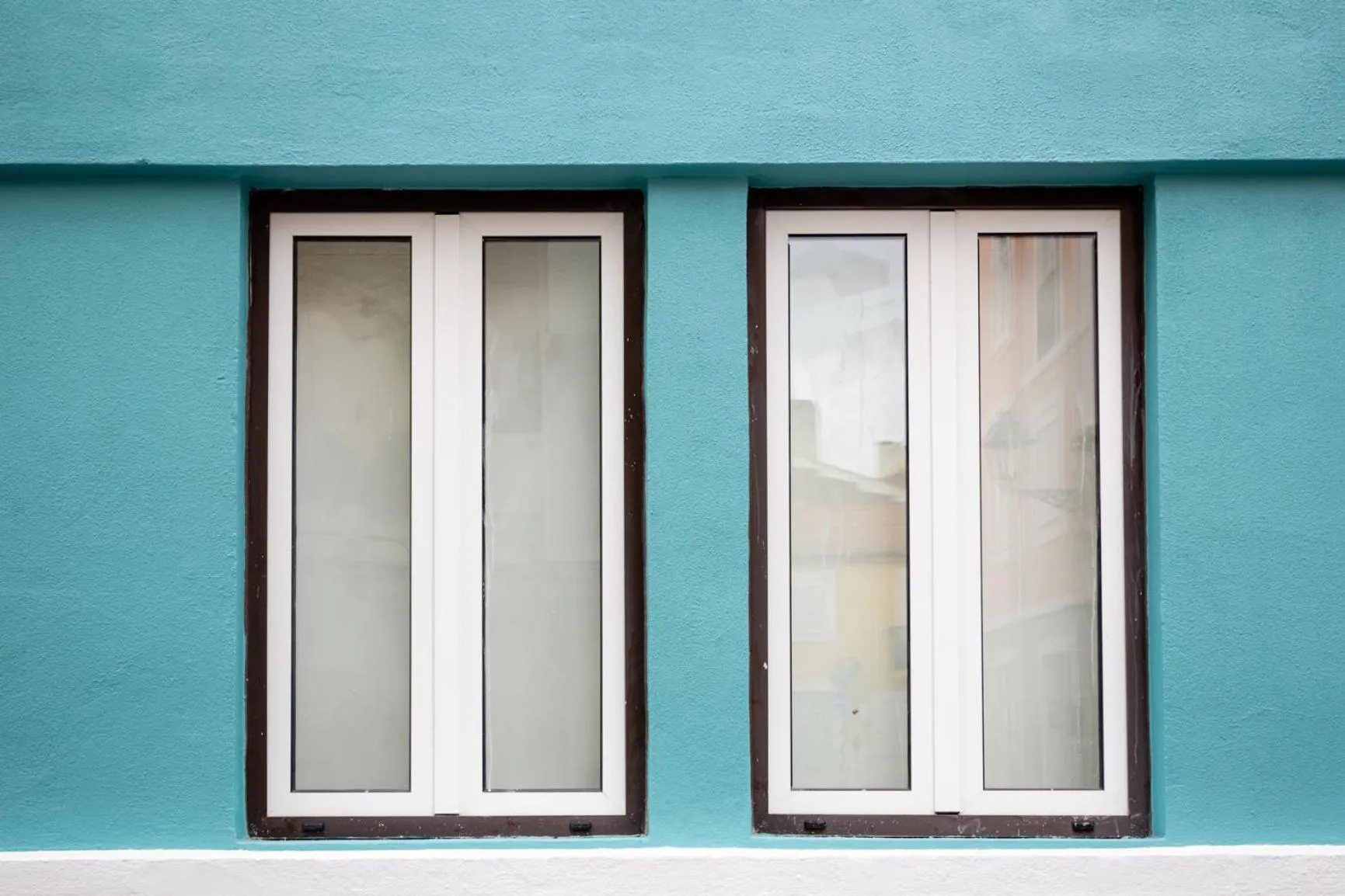 Property building in Kais do Sol