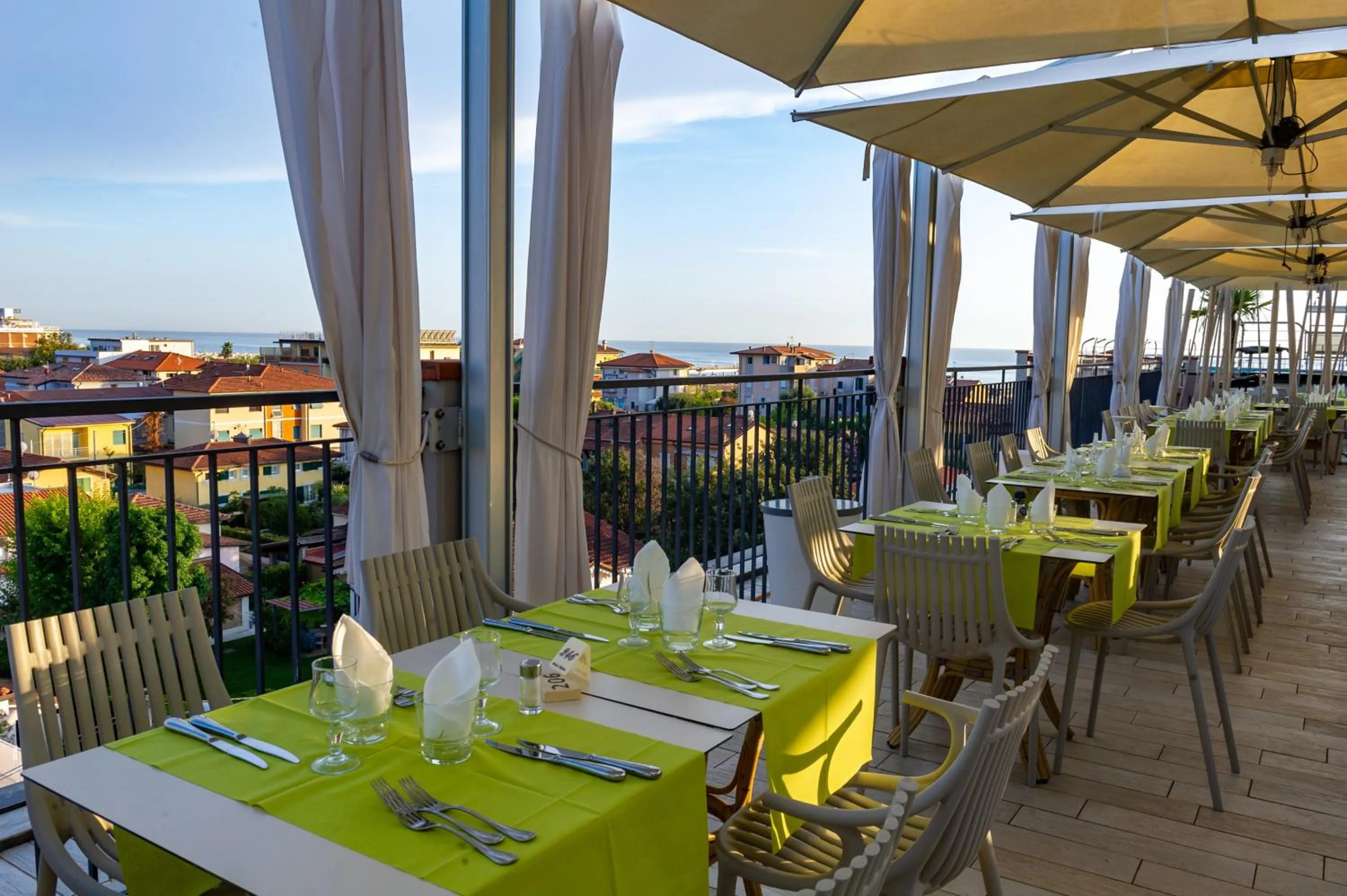 Restaurant/places to eat in Hotel Nuova Sabrina