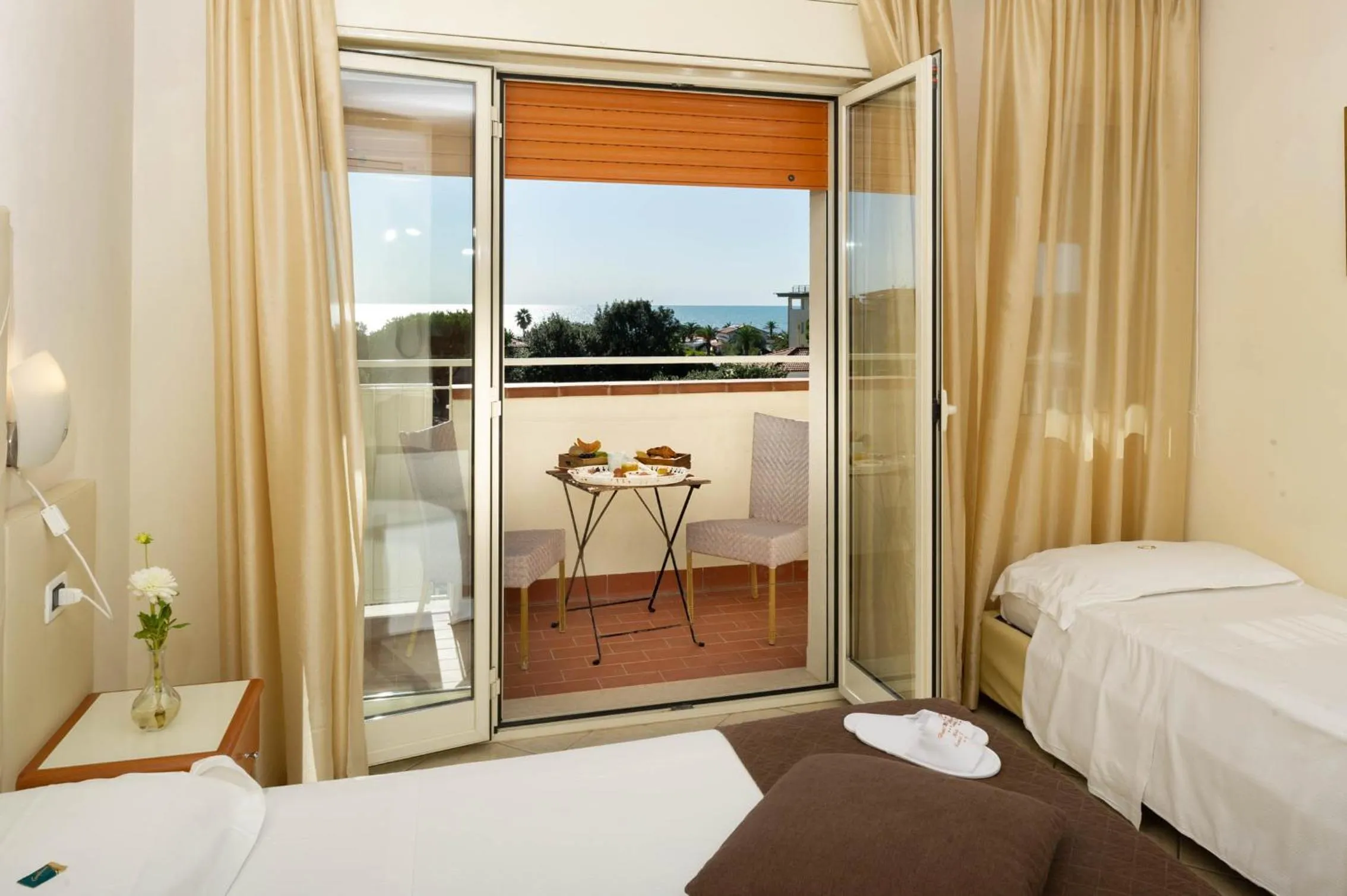 Bed in Hotel Nuova Sabrina