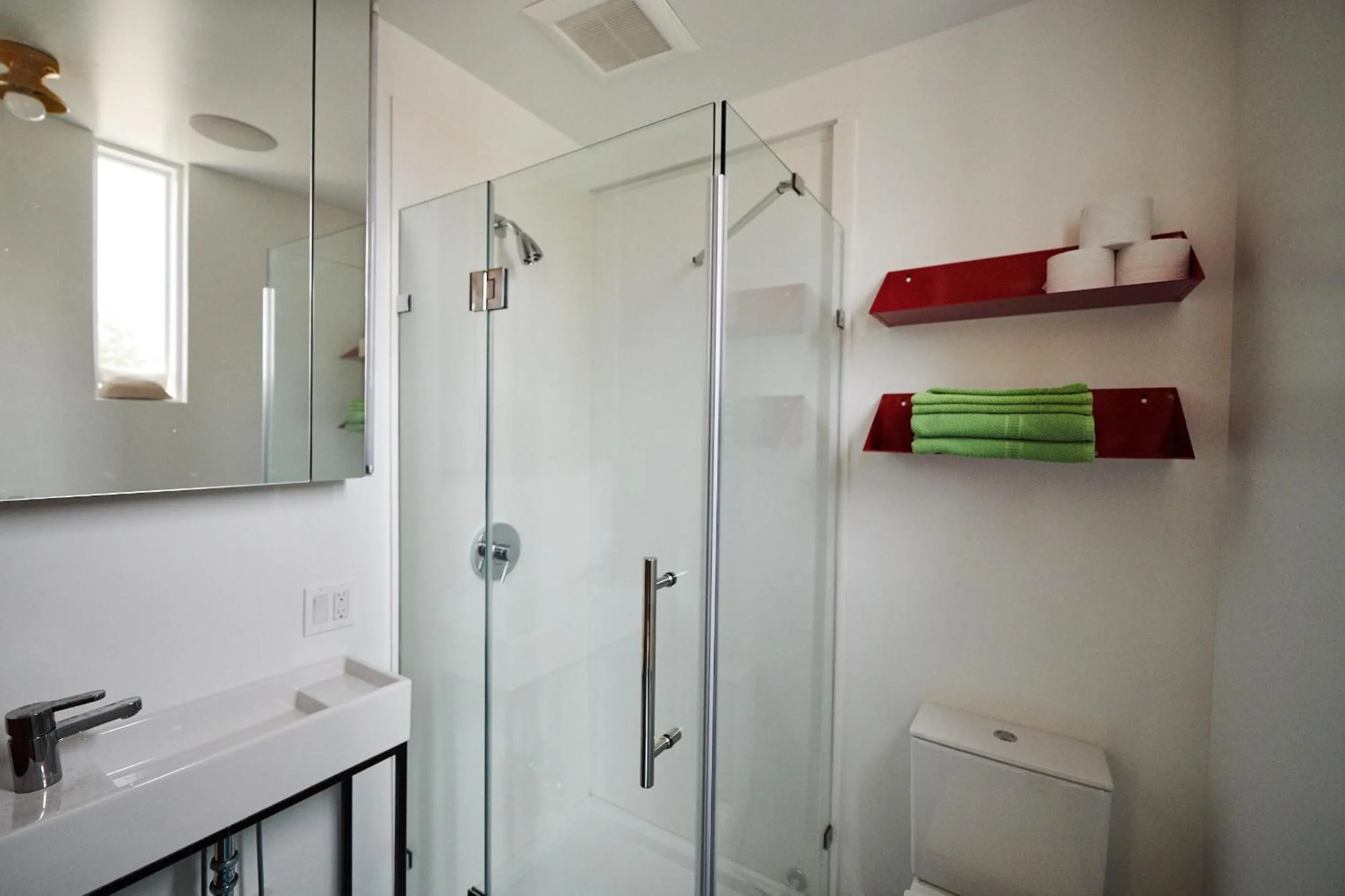 Shower in El Cosmico