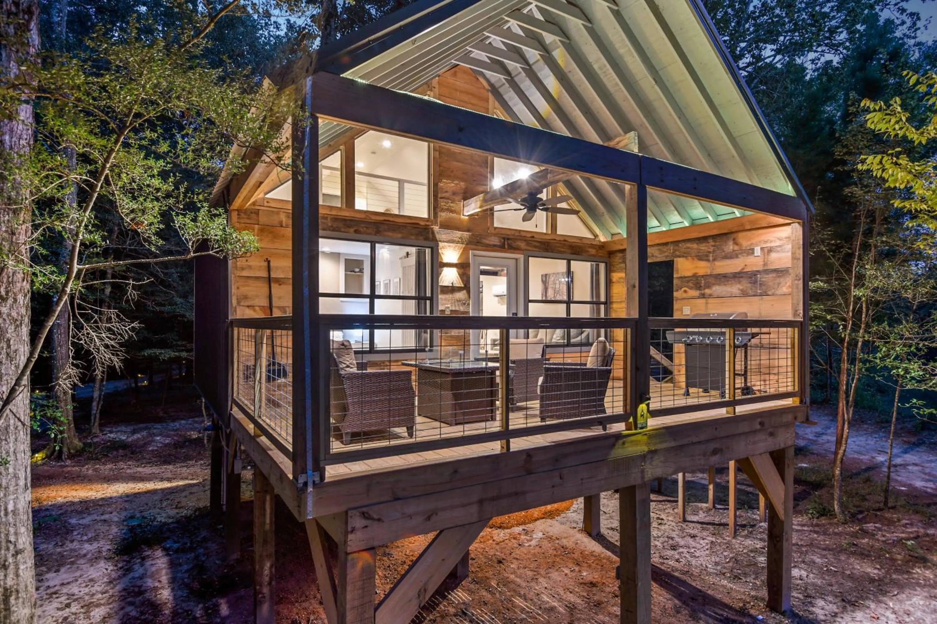 Balcony/Terrace in Whiskey on the River