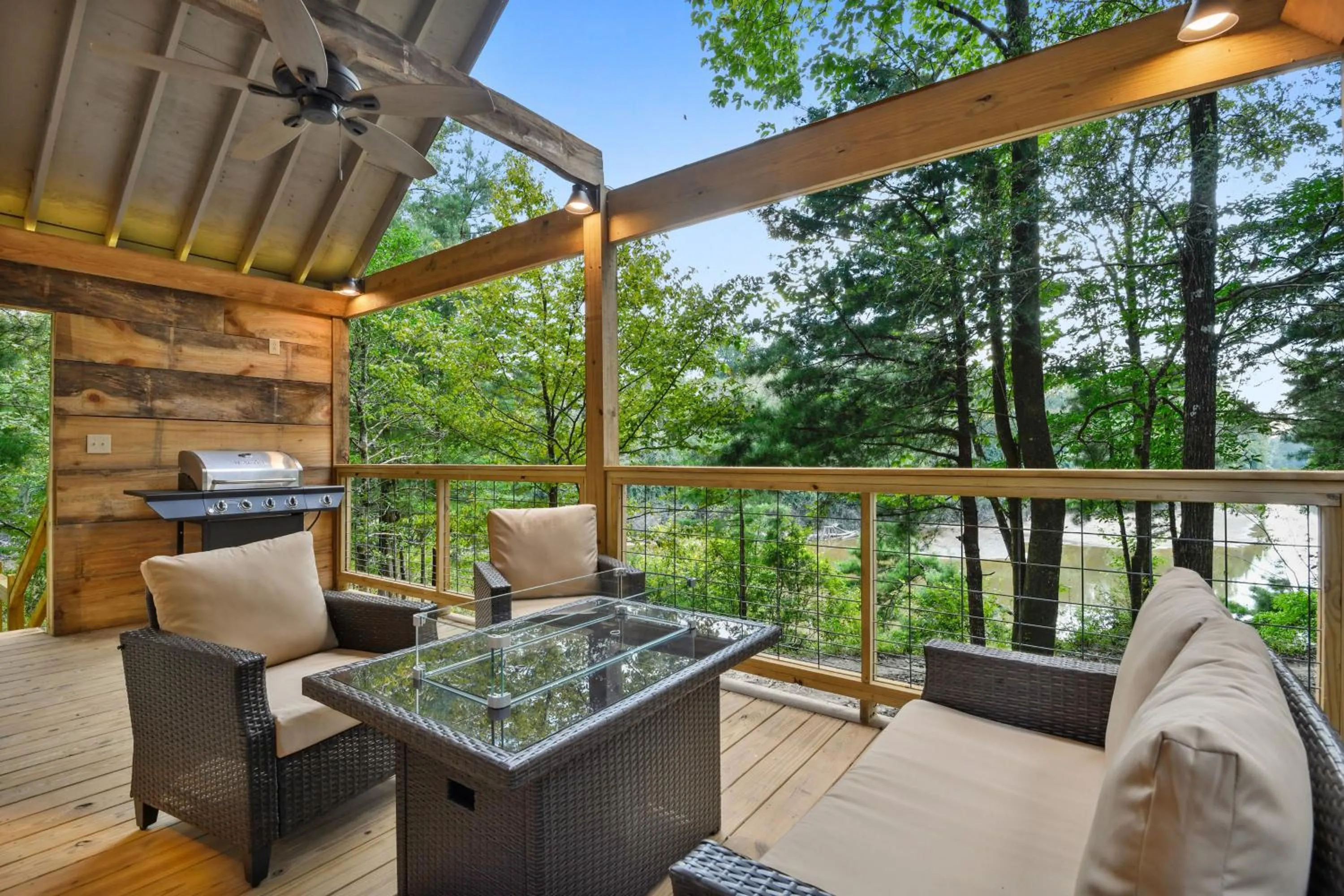 Balcony/Terrace in Whiskey on the River