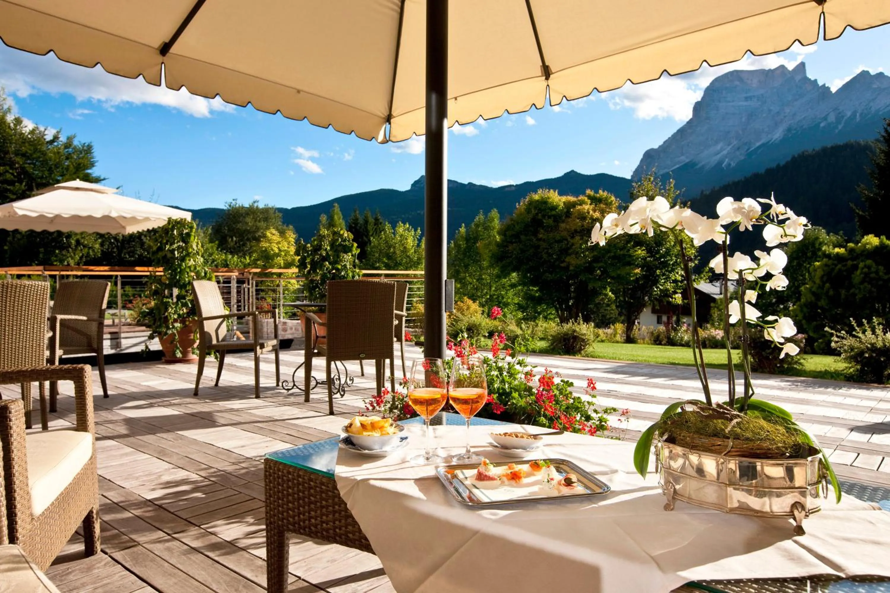 Patio in Parkhotel Ladinia