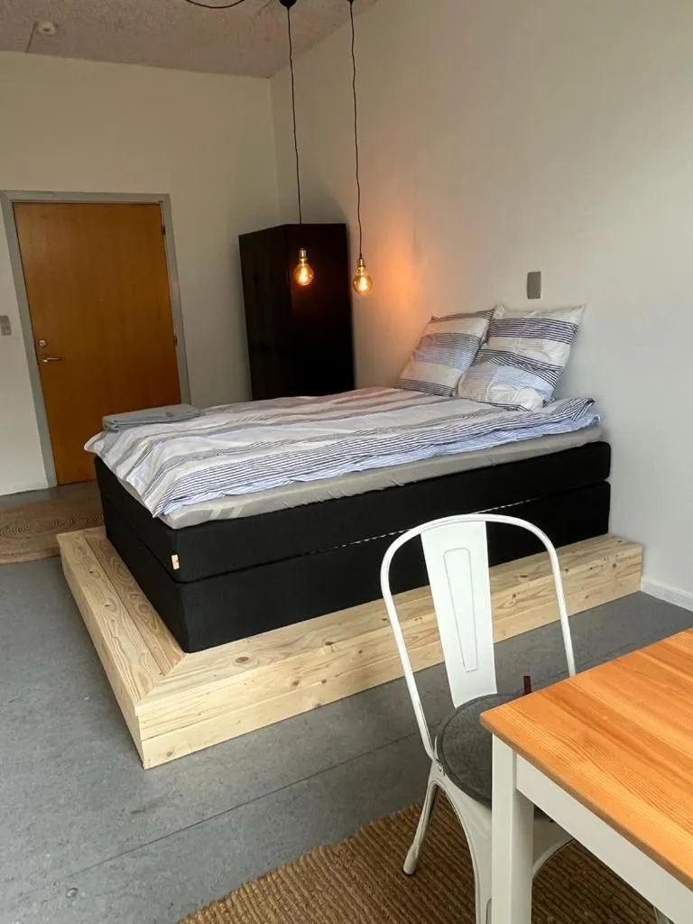 Bed in Room 3 - Hawkraft kulturhotel