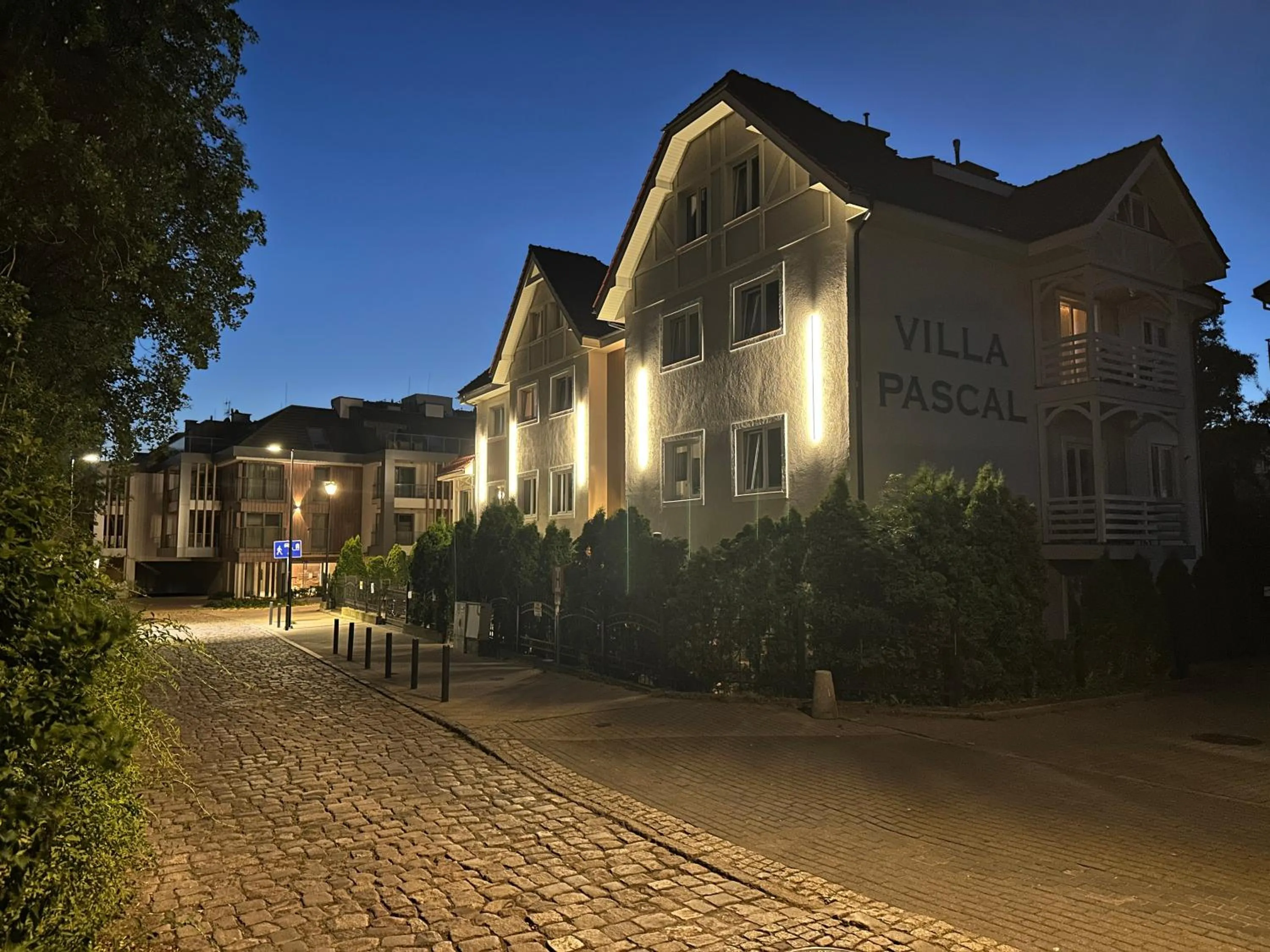 Property building in Villa Pascal