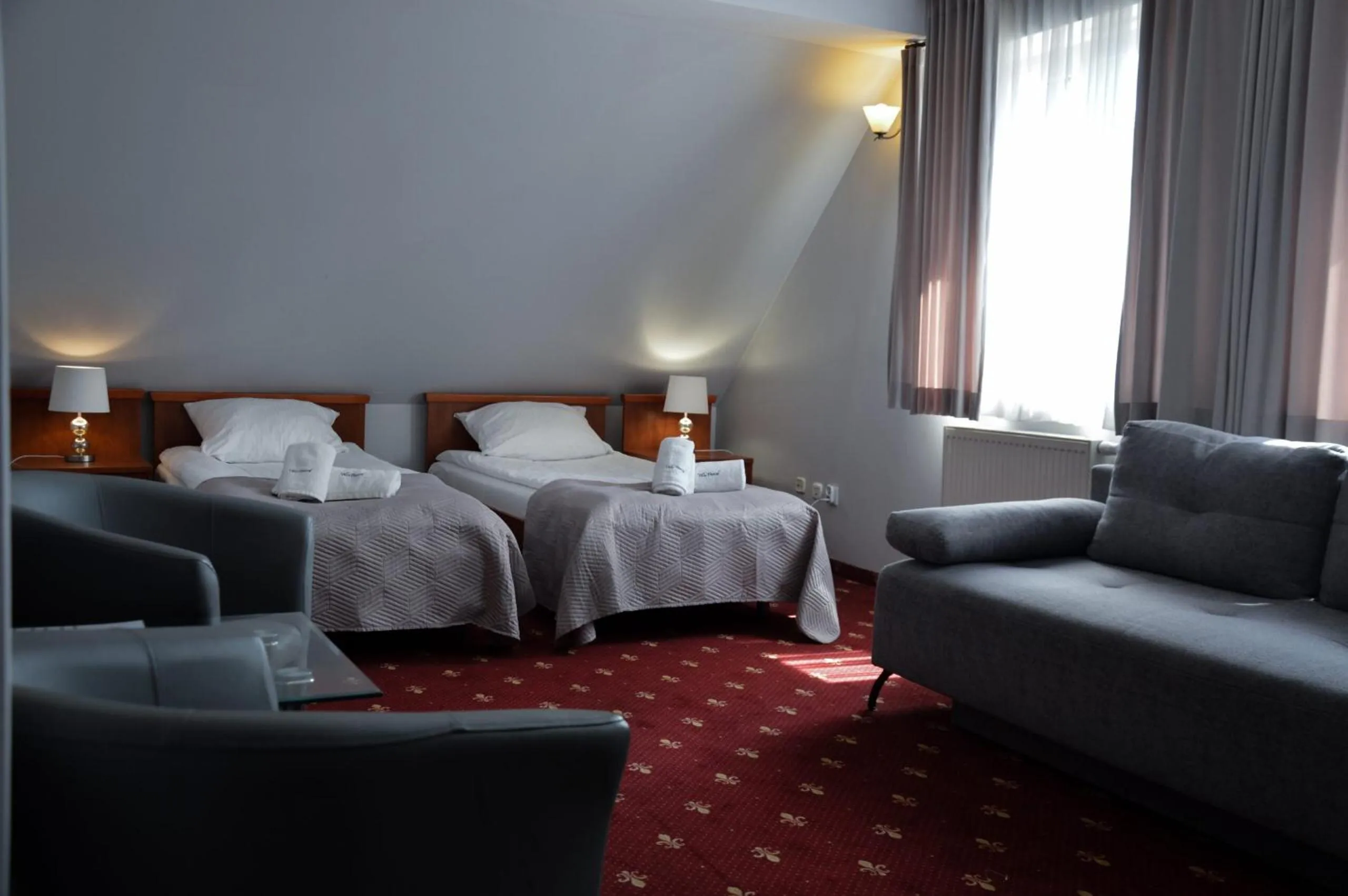 Photo of the whole room, Bed in Villa Pascal