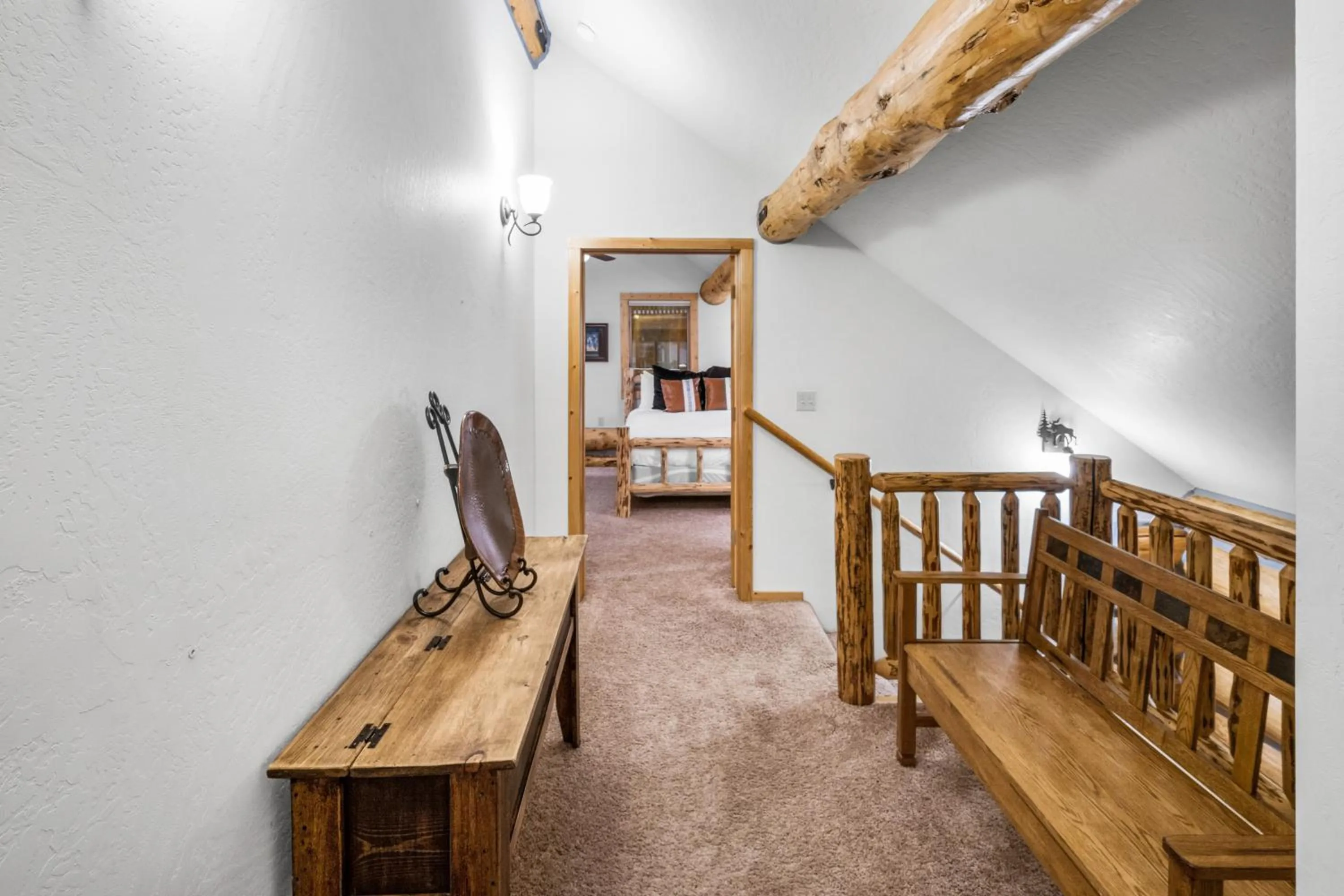 hair dresser in King's Cabin