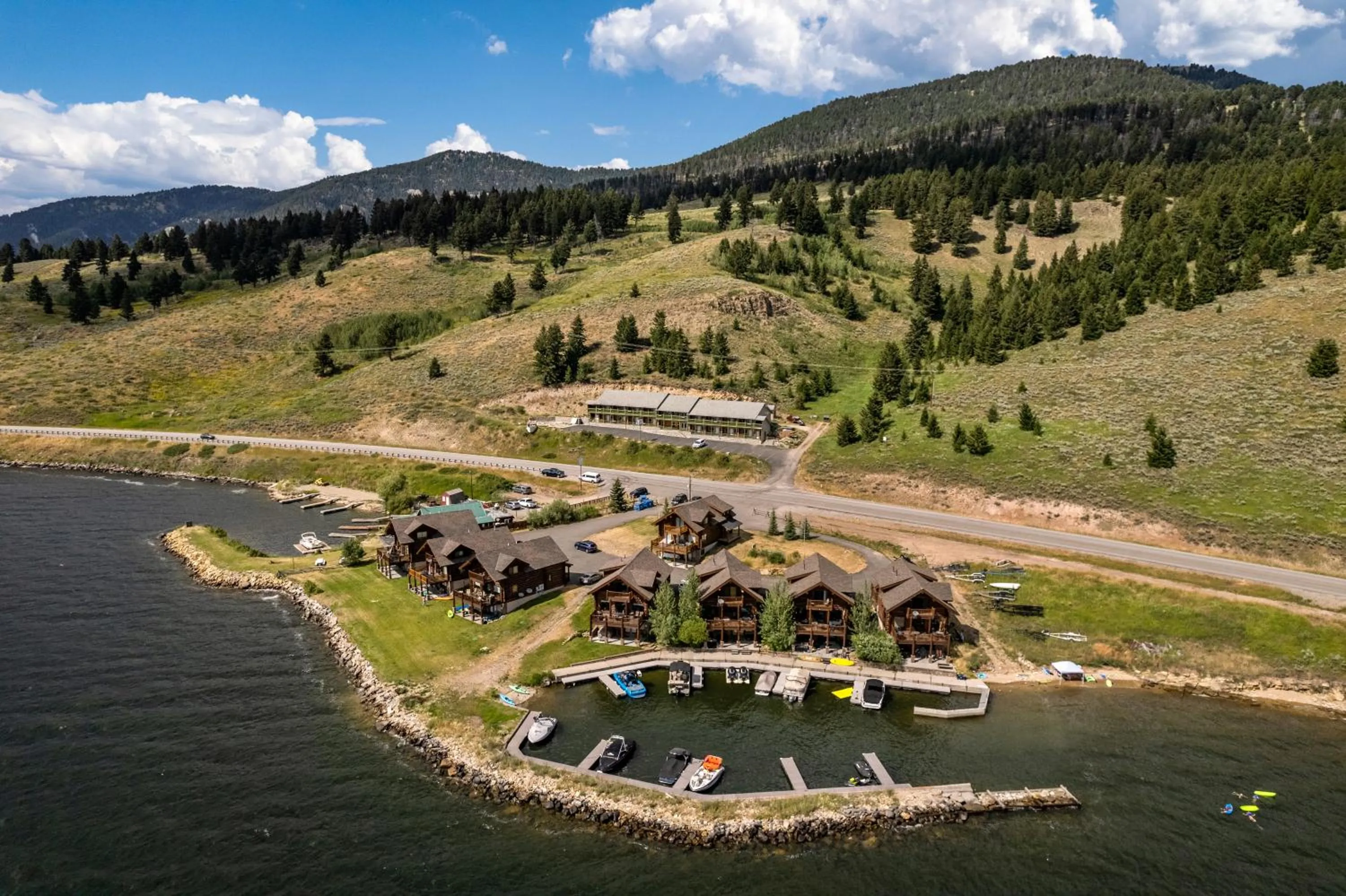 Property building in King's Cabin