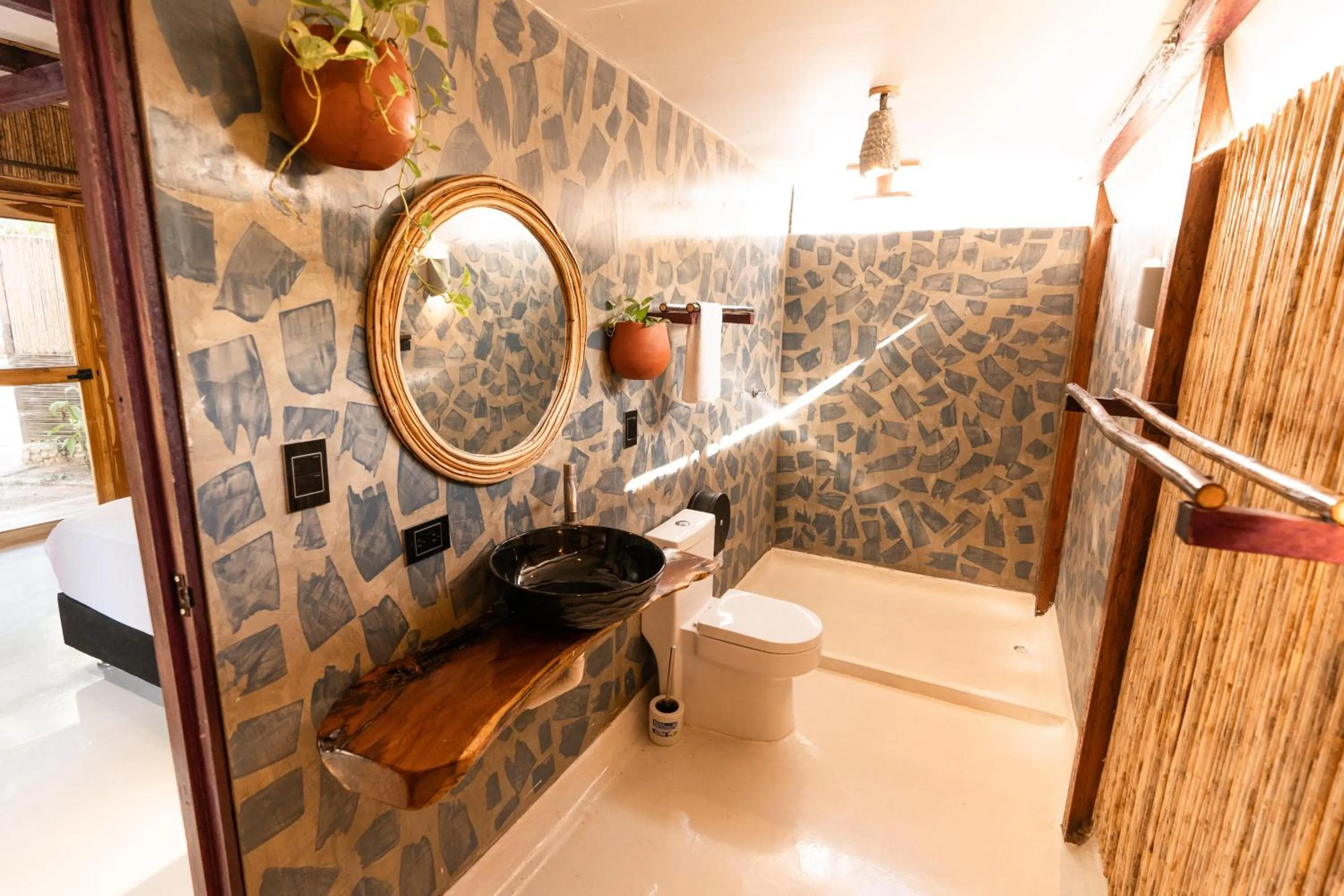 Bathroom in La Playita Isla Fuerte