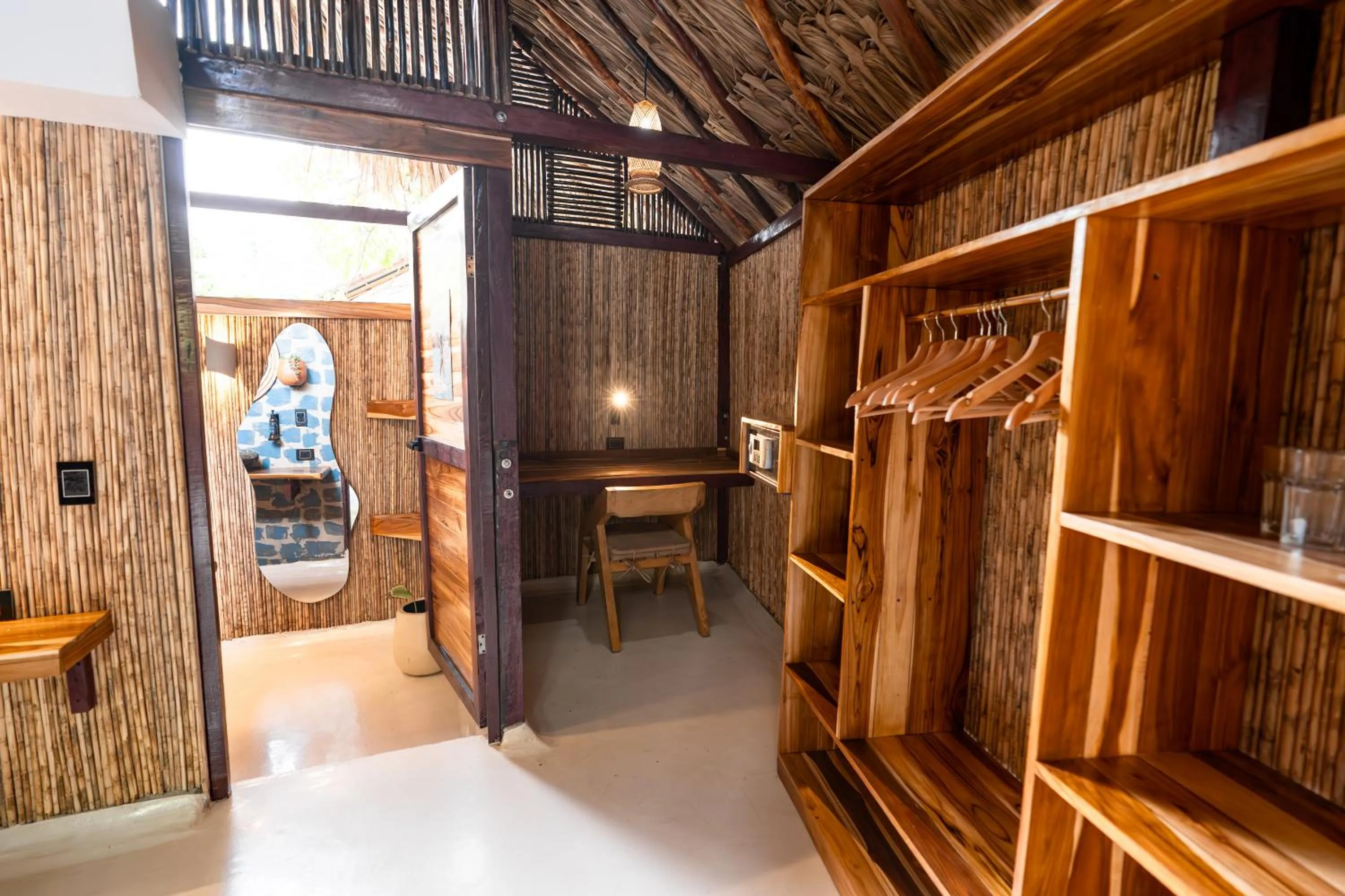 wardrobe in La Playita Isla Fuerte