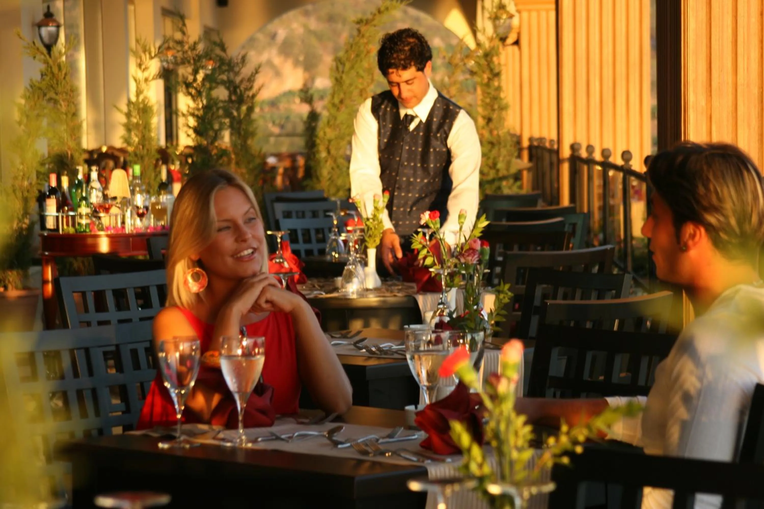 Restaurant/places to eat in Utopia World