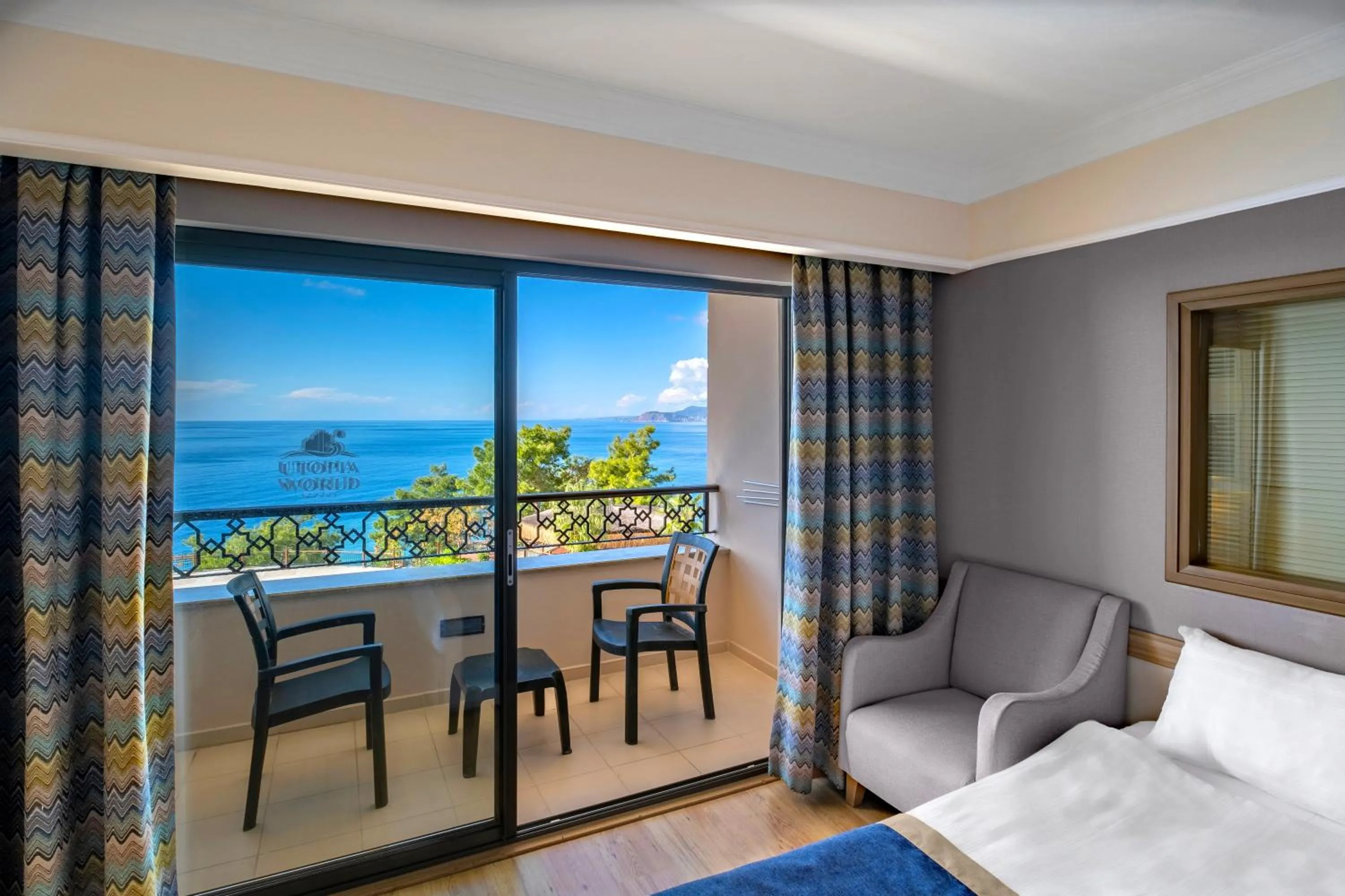 Property building, Bed in Utopia World