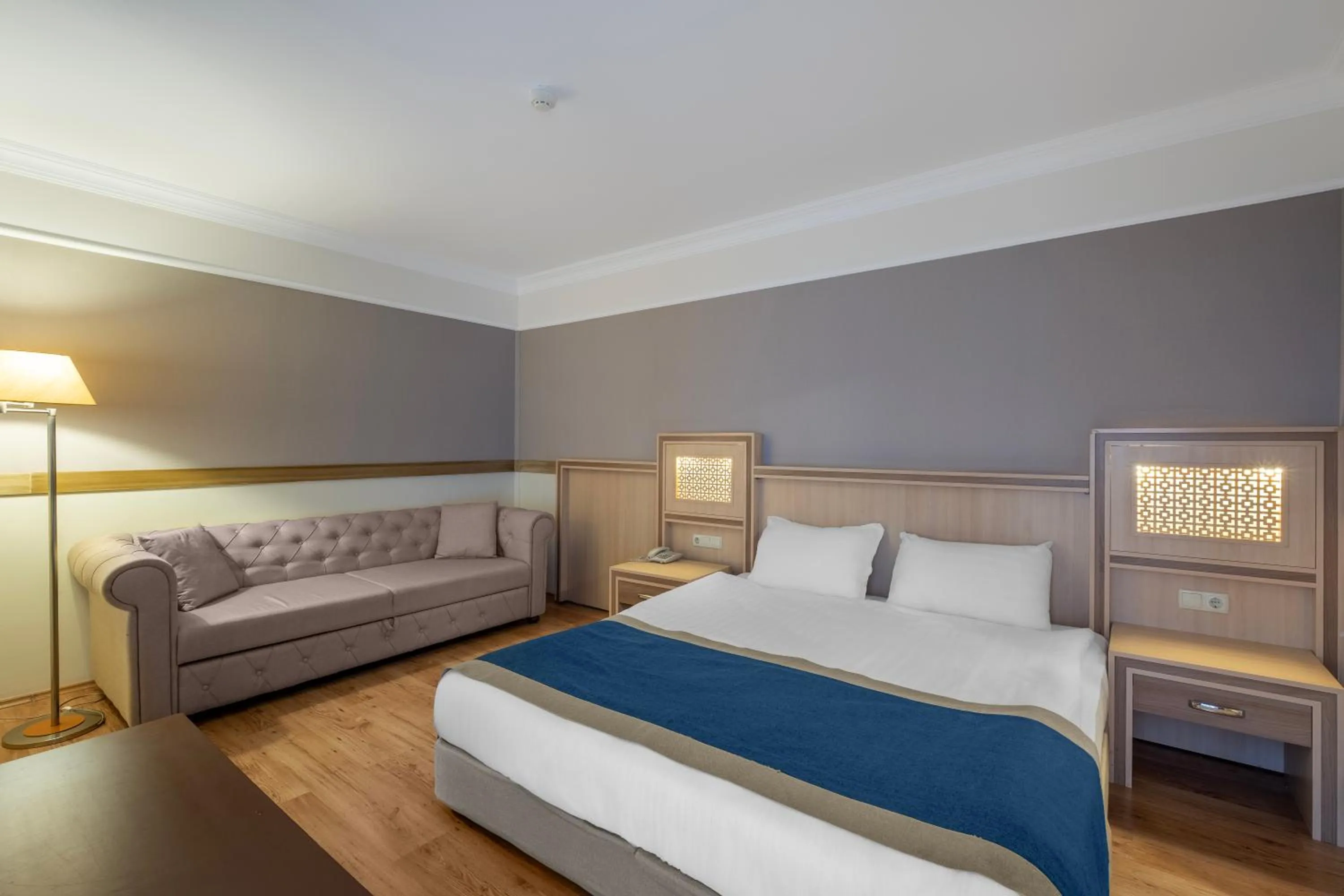 Bedroom, Bed in Utopia World