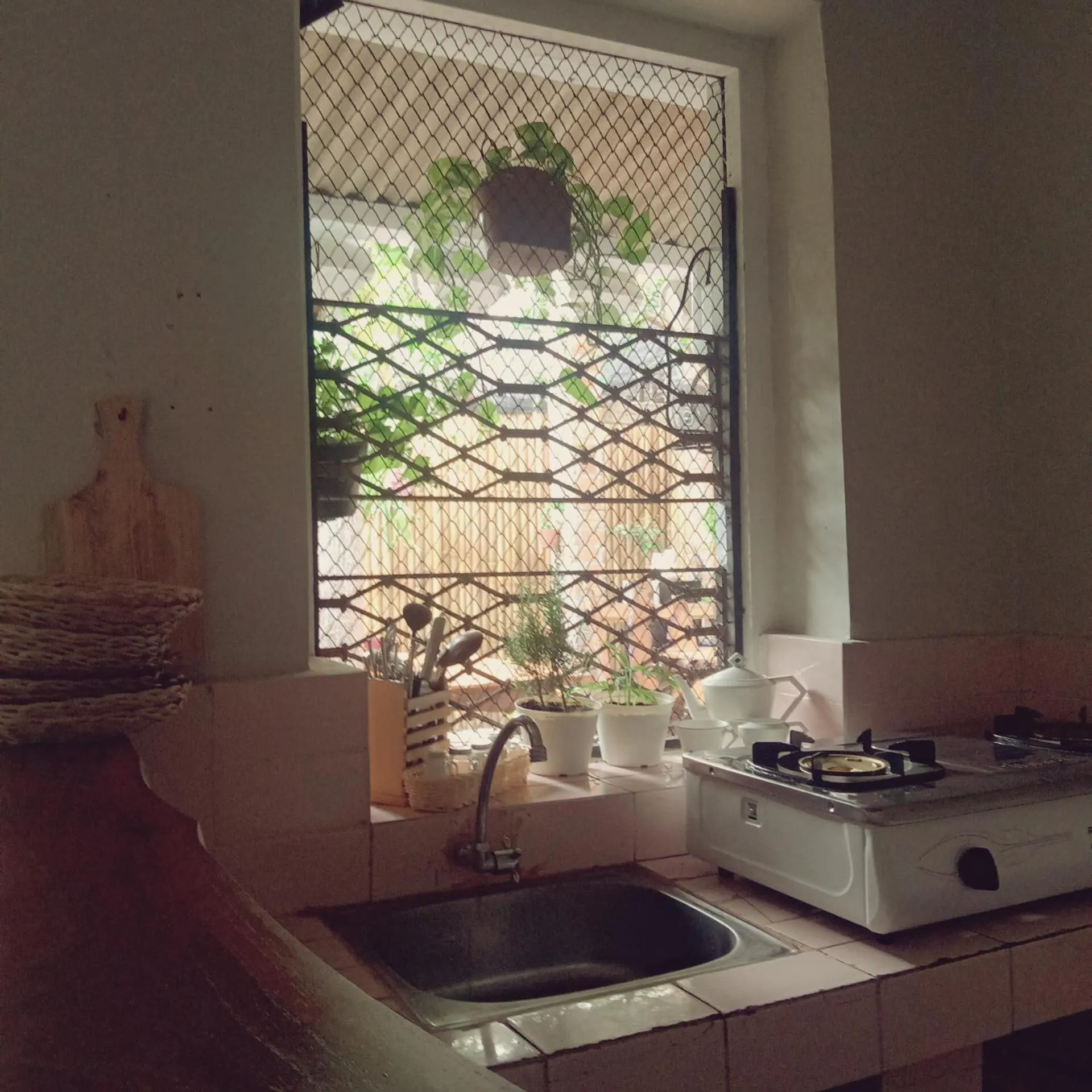 Kitchen or kitchenette in The Bloomy House