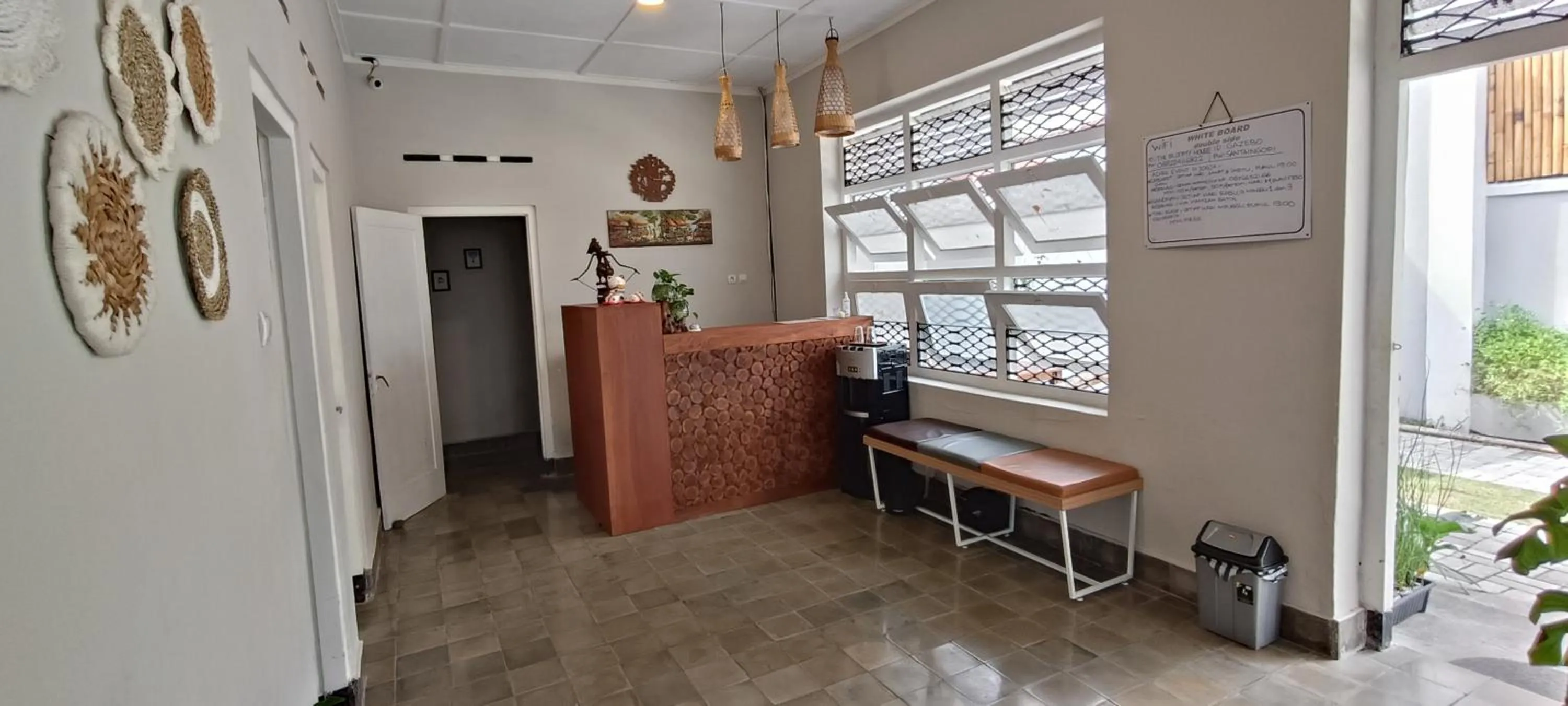 Lobby or reception in The Bloomy House