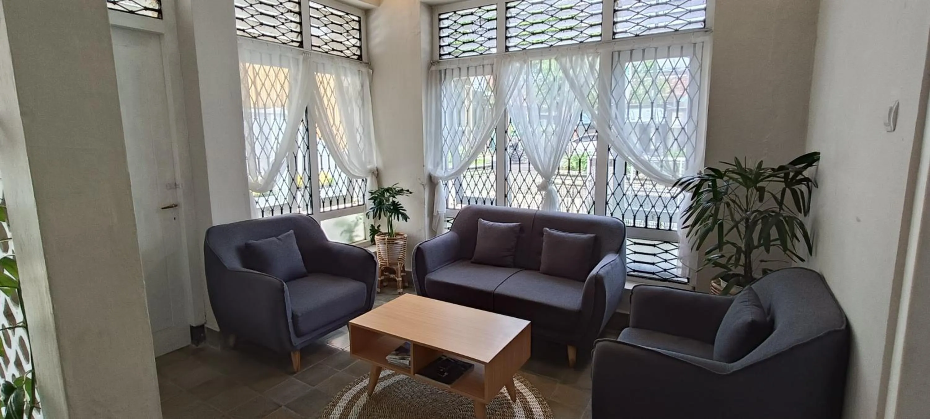 Seating area in The Bloomy House