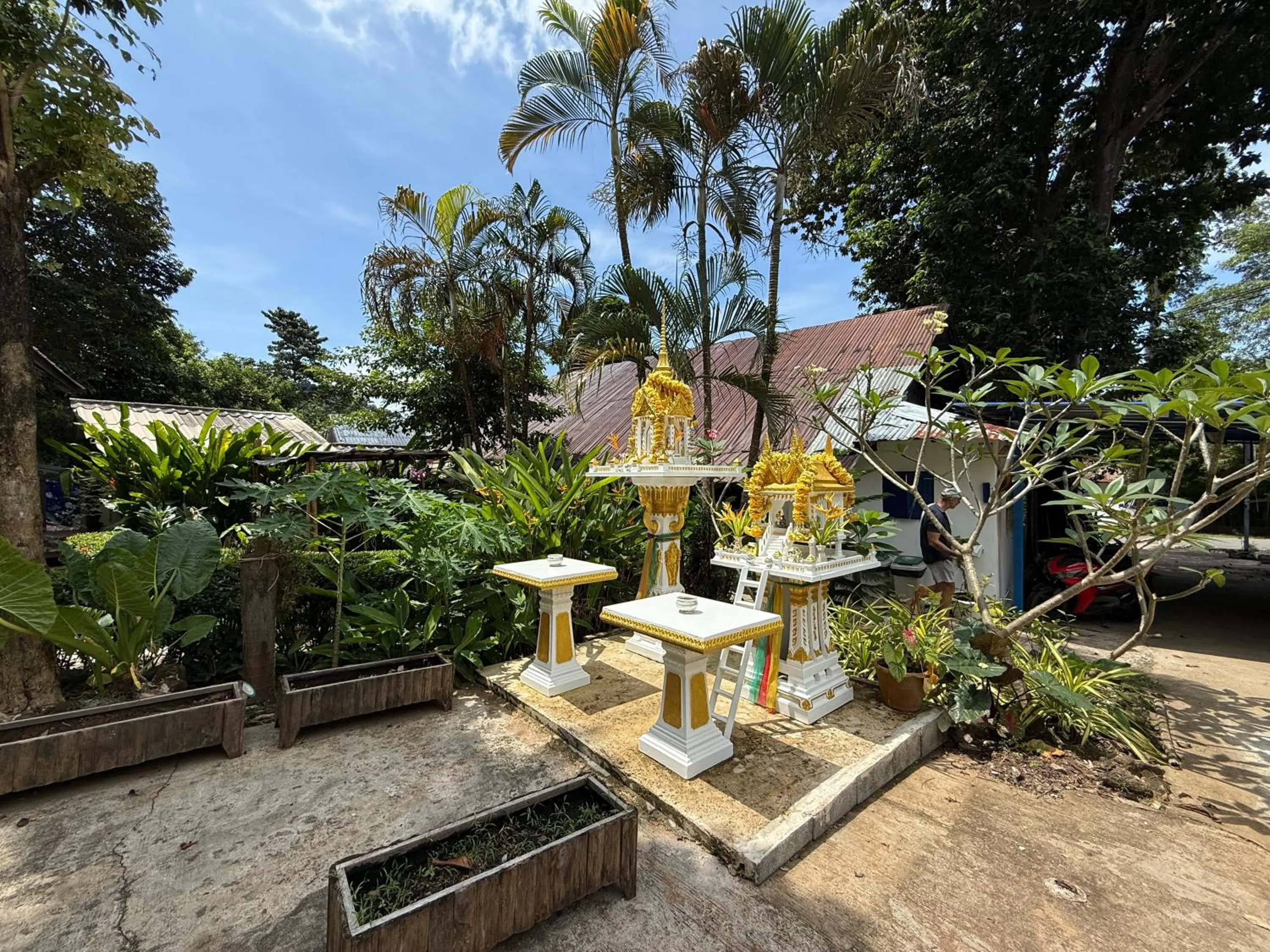 Garden view in Vanara Bungalows