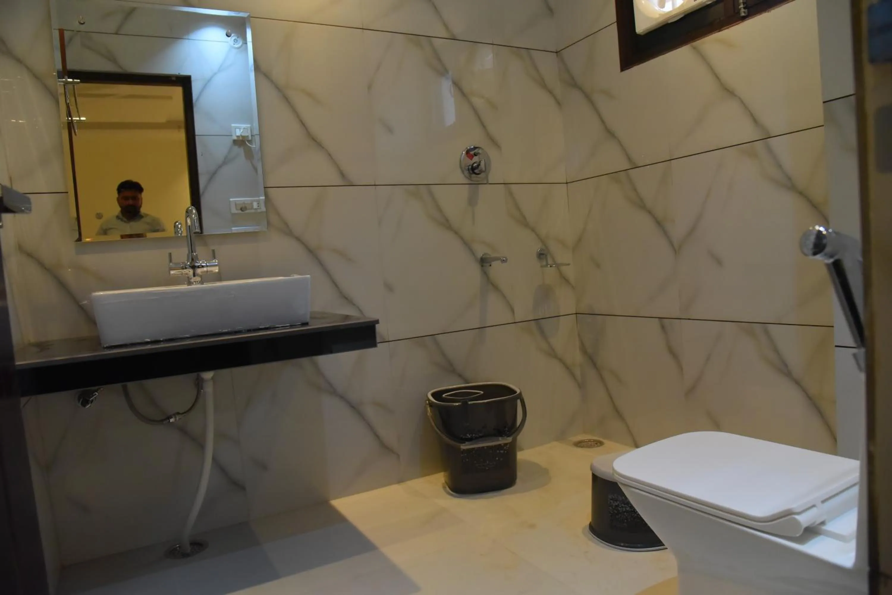 Bathroom in The Divine Oak Golden Leaf