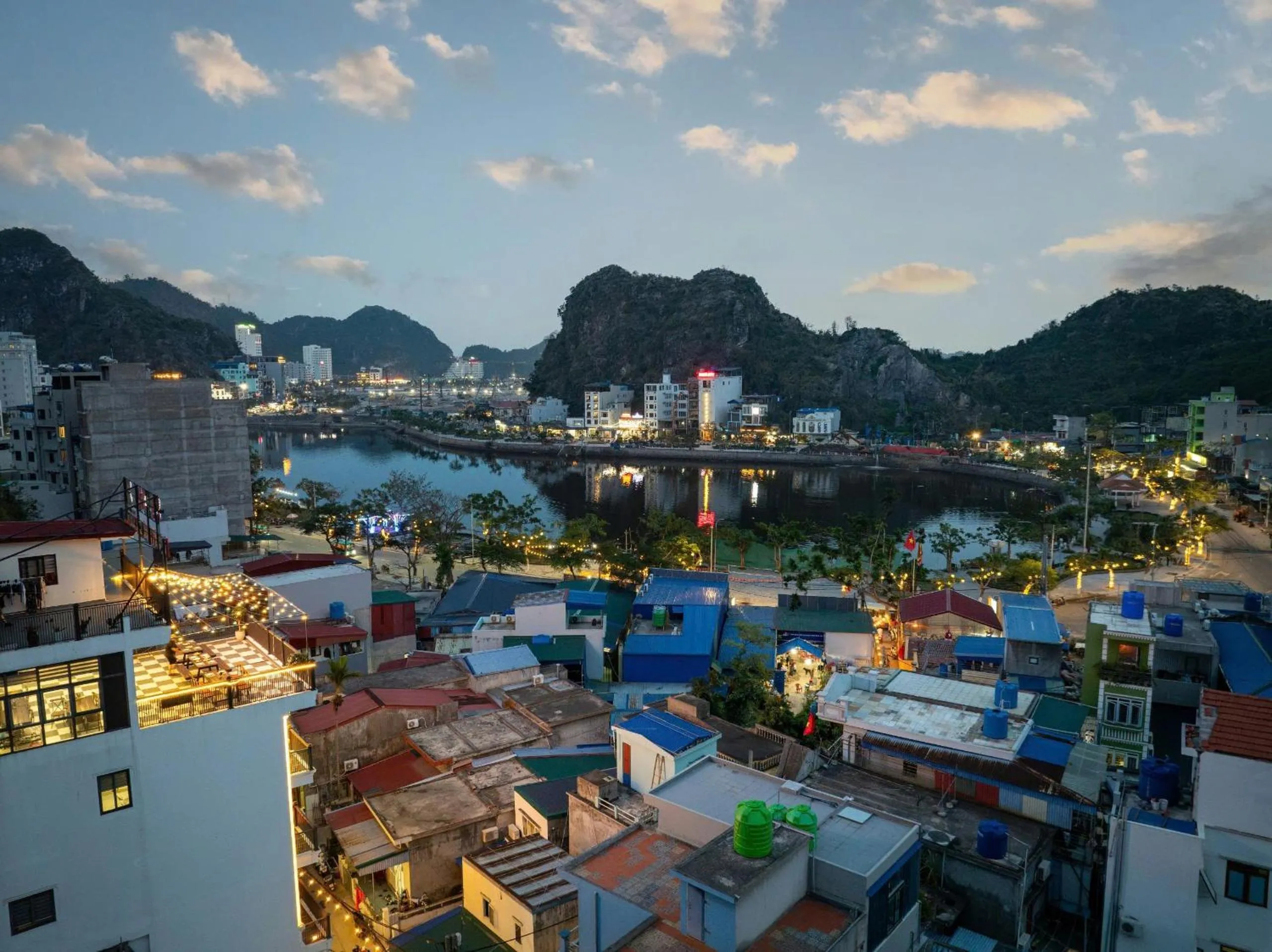 City view in Cat Ba Seoul 2 Hotel & Apartment