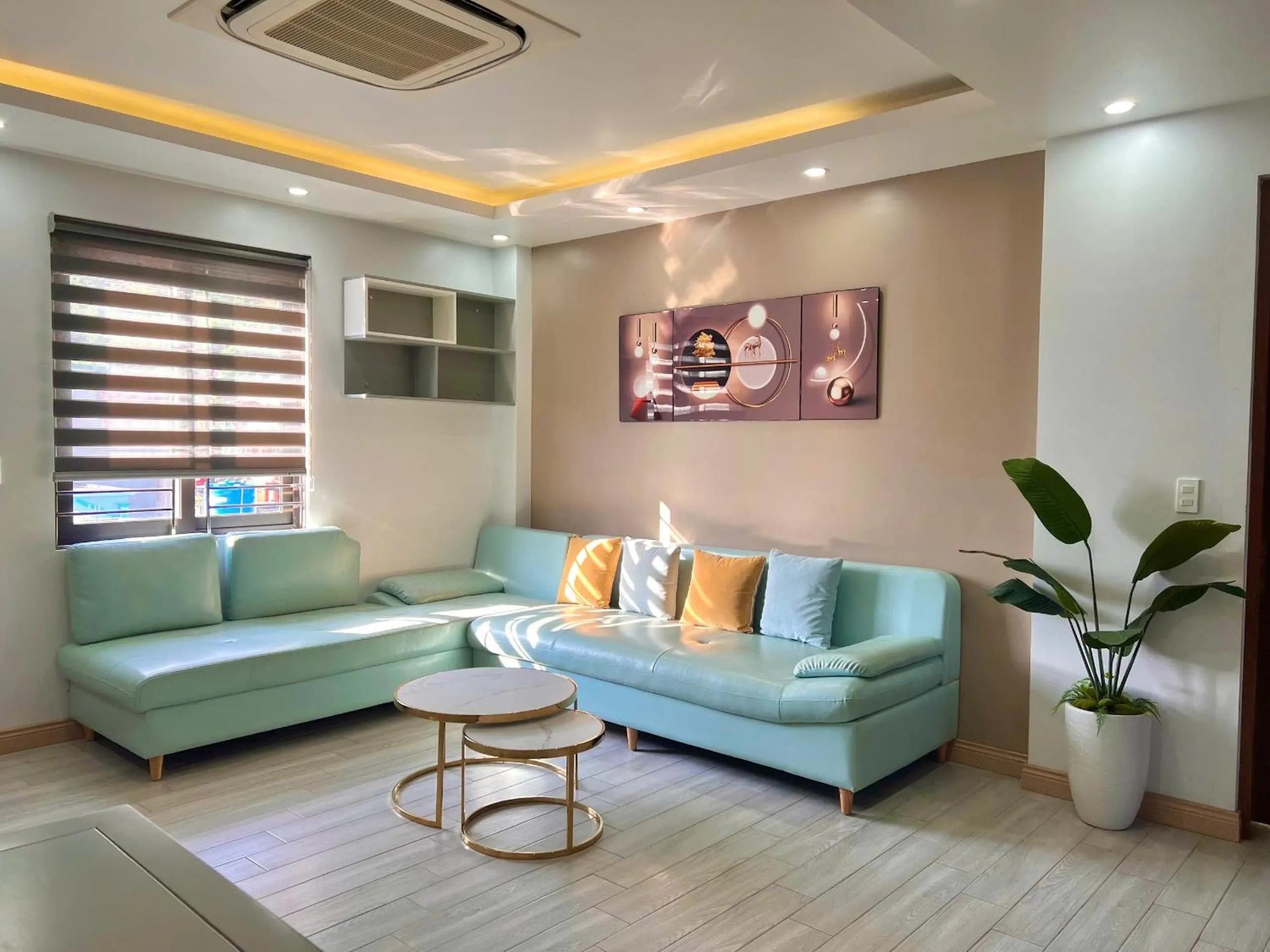 Living room in Cat Ba Seoul 2 Hotel & Apartment