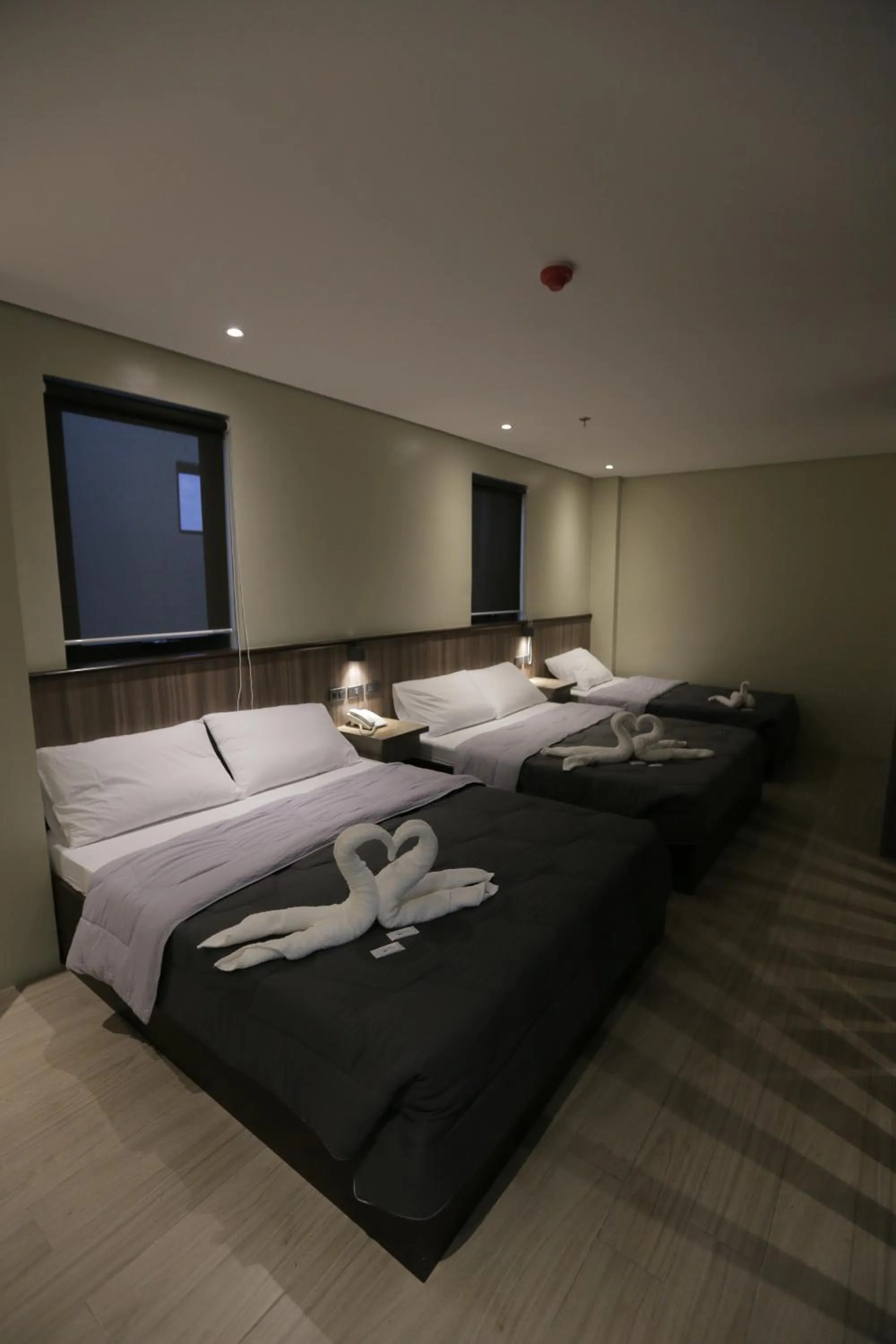 Bed in PILAR MARINA INN