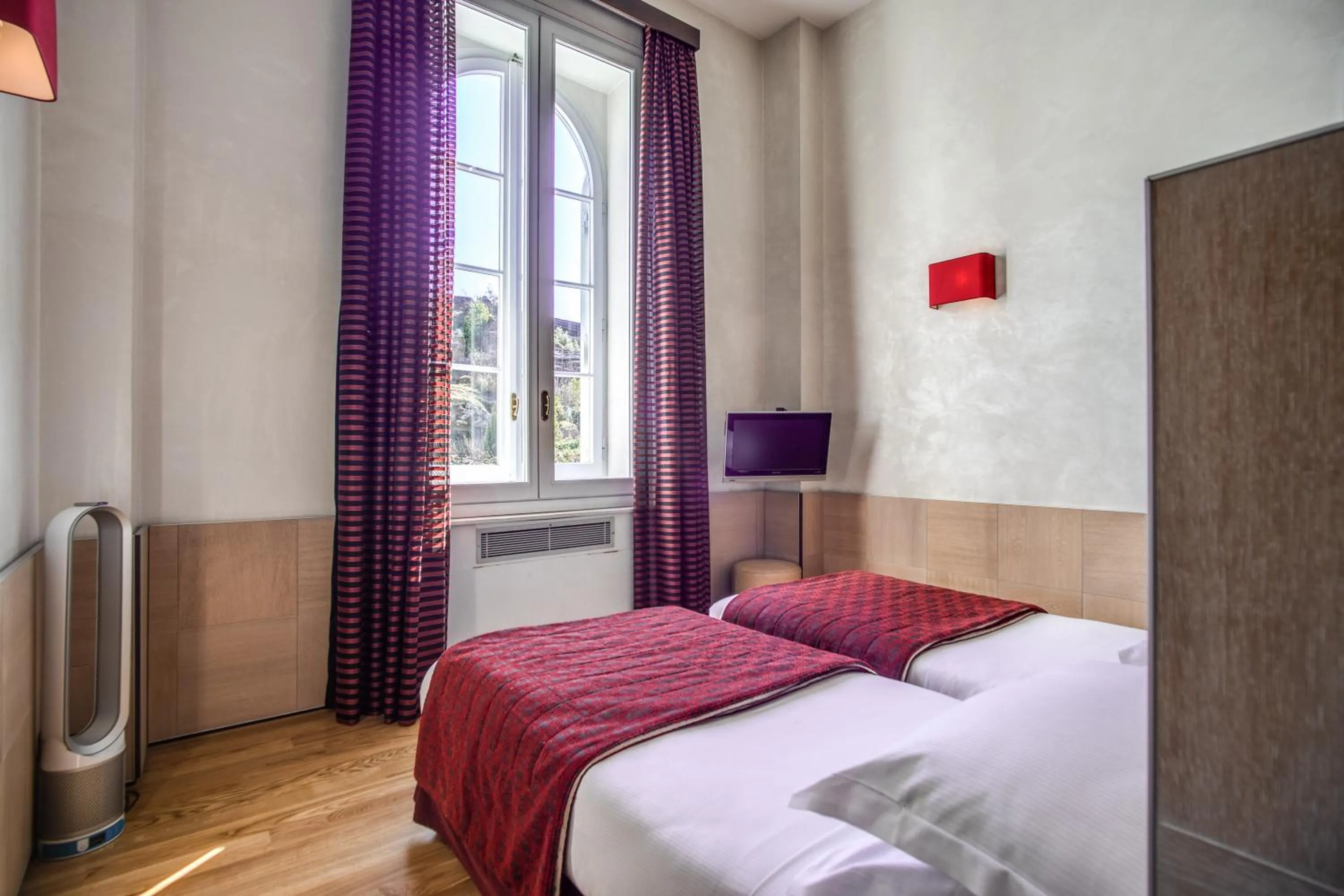 View (from property/room), Bed in Kolbe Hotel Rome