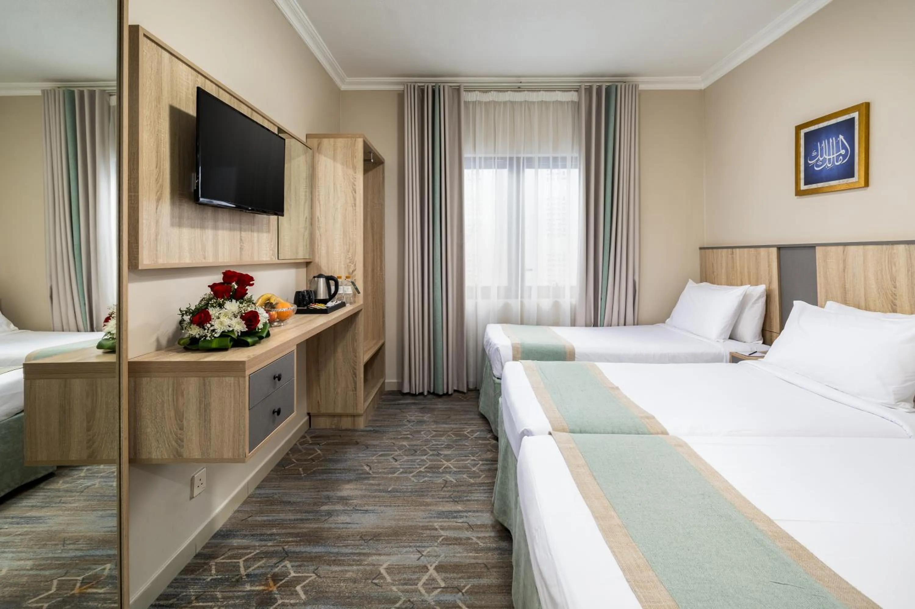 Bed in Emaar Taiba Hotel