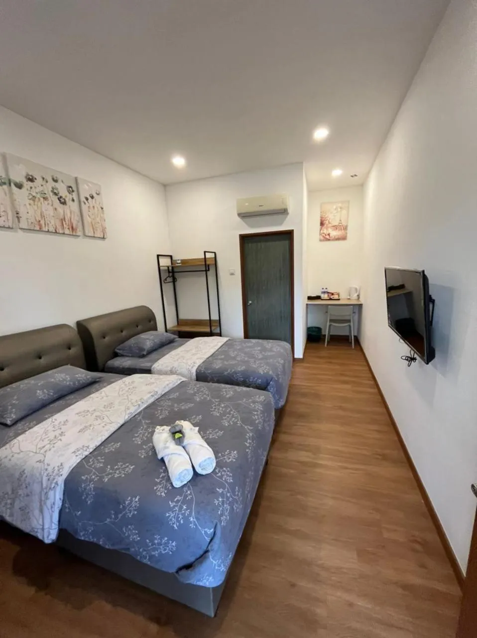 Bed in Raintown Cottage