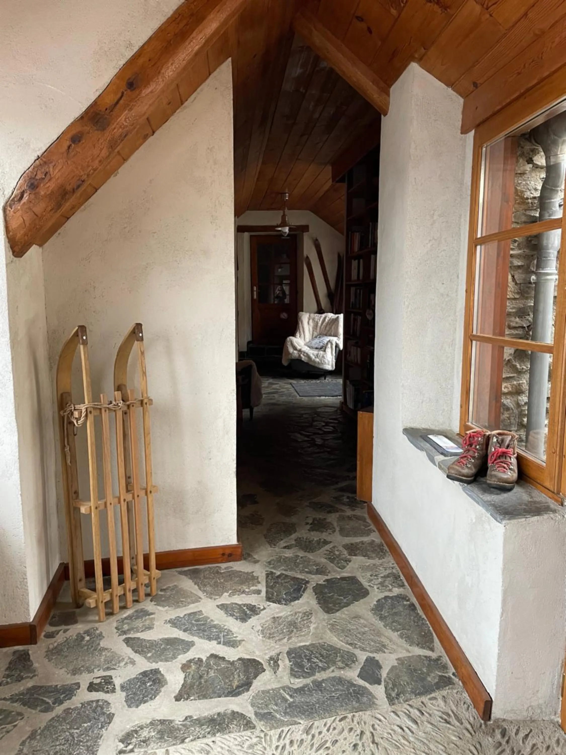 Library, Bed in Ferme de Soulan, gîtes de charme