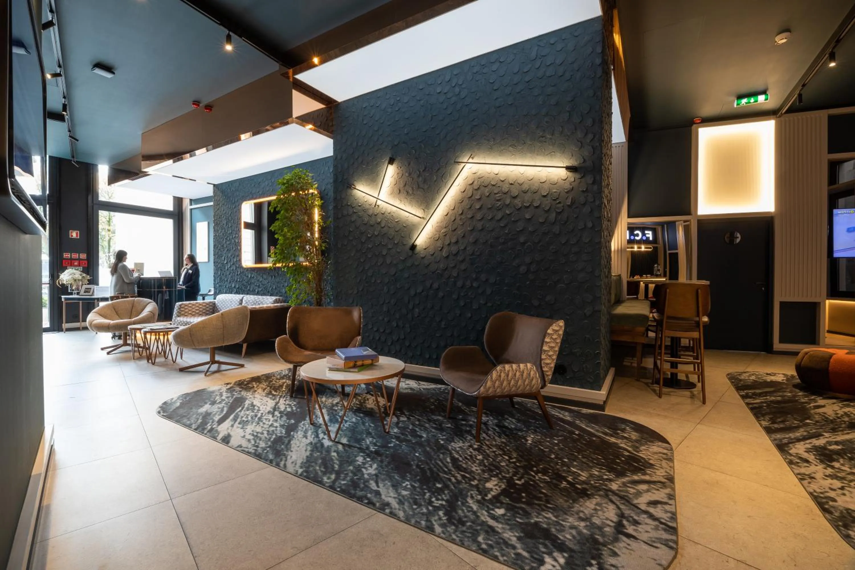 Property building in Axis Porto Club Aliados