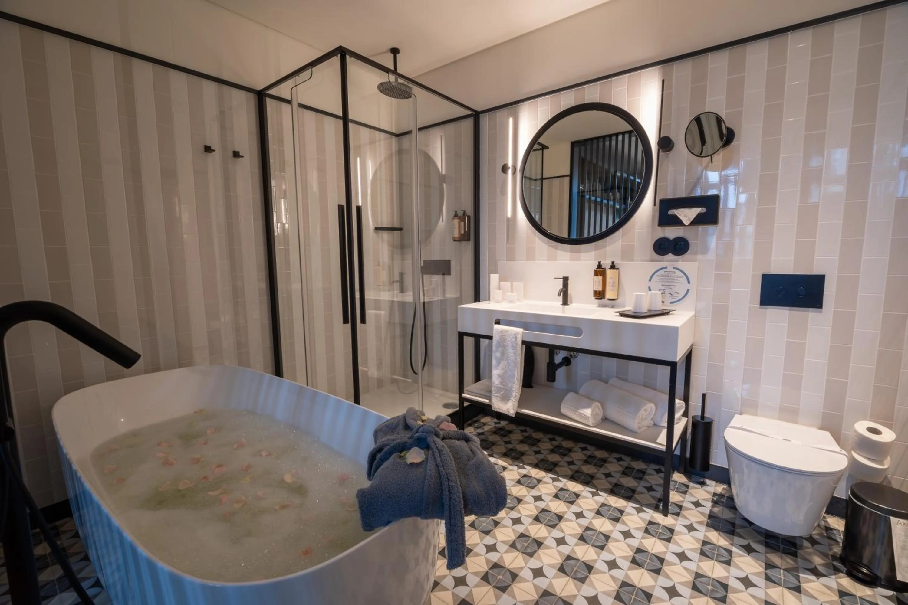 Toilet in Axis Porto Club Aliados