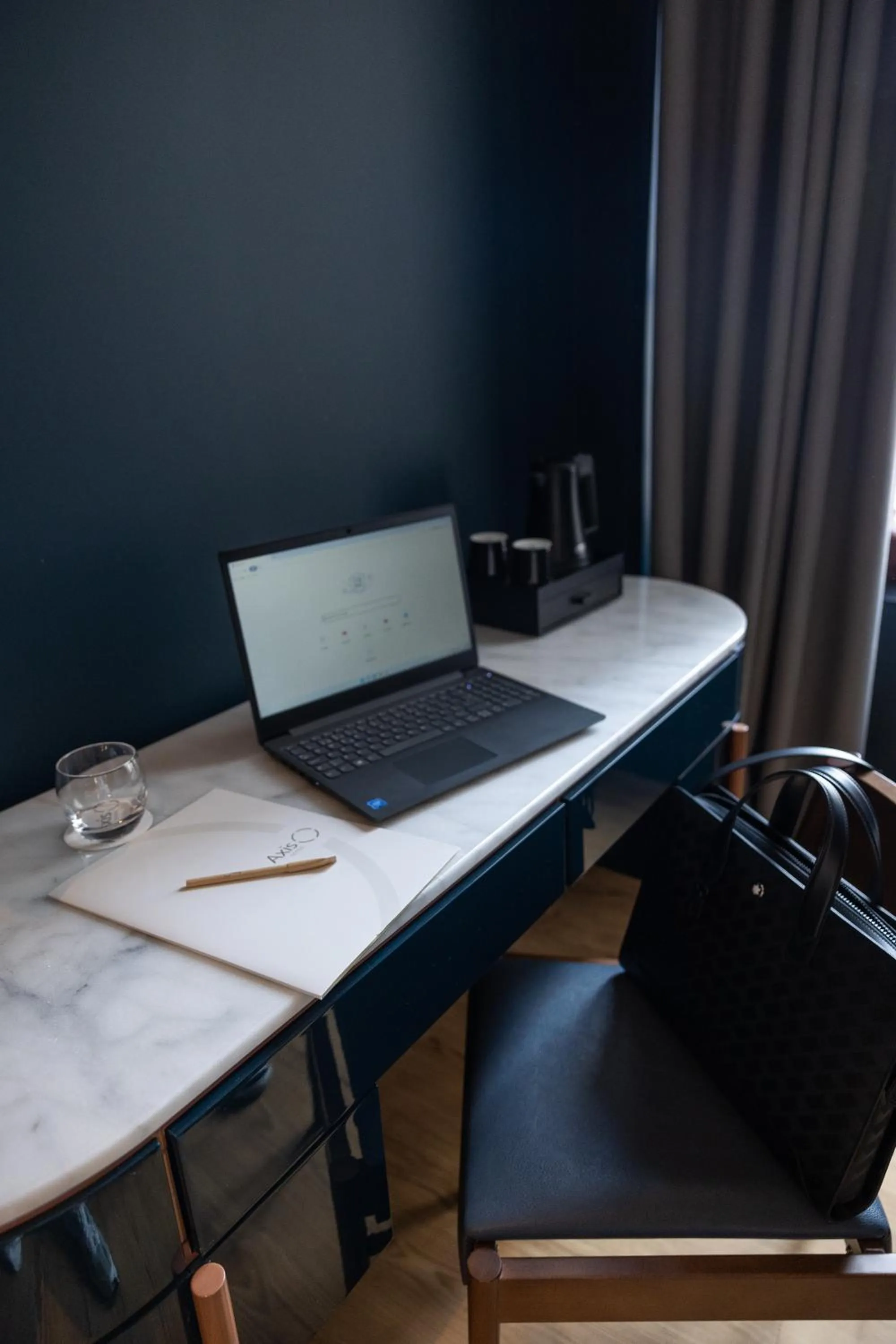 Decorative detail in Axis Porto Club Aliados