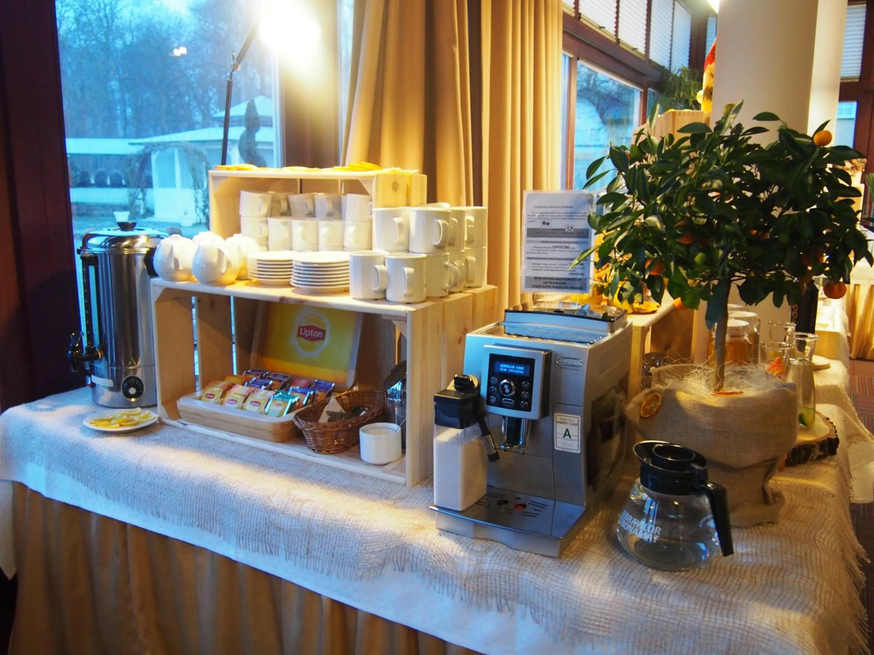 Coffee/tea facilities in Dworek Hetmanski