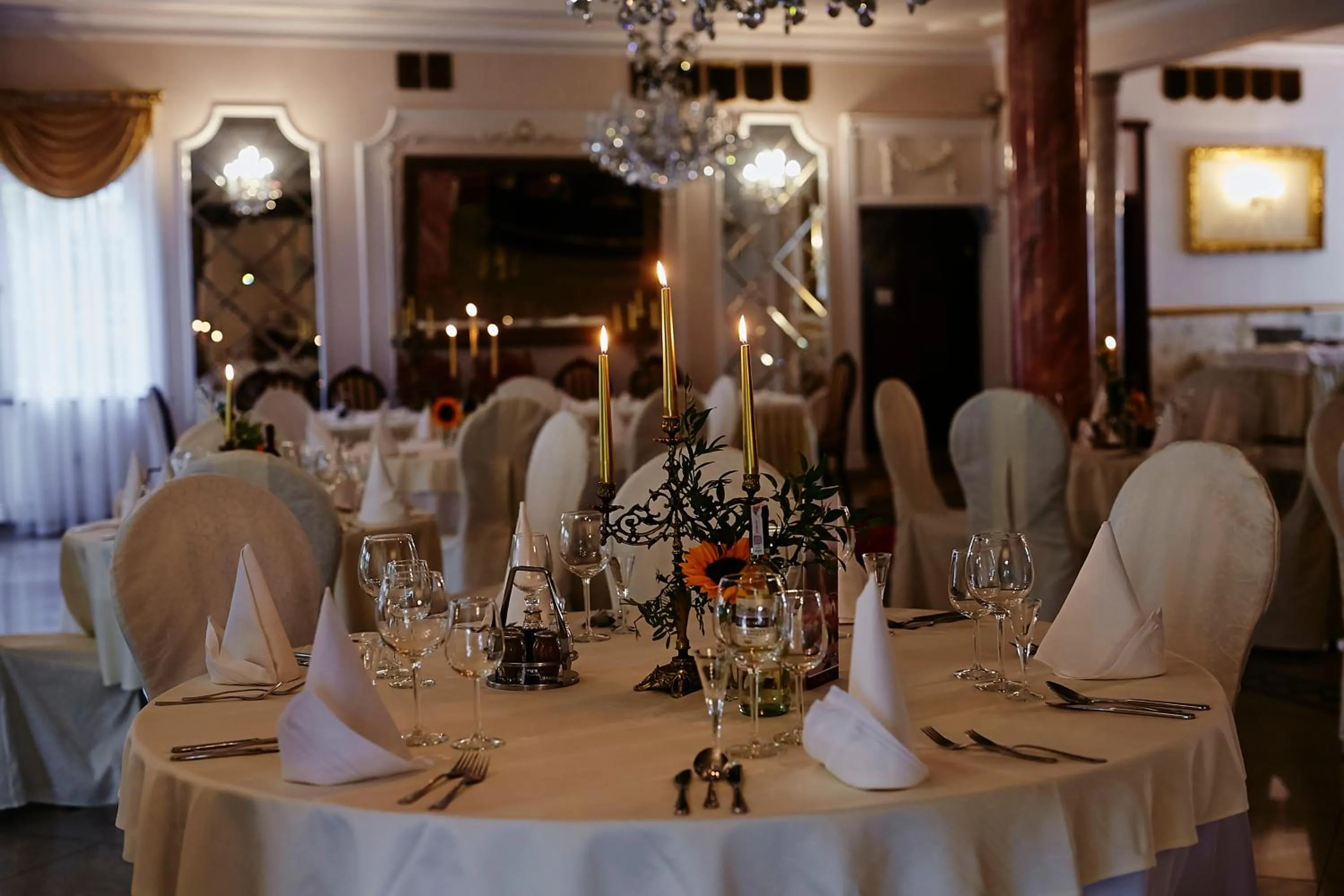 Restaurant/places to eat in Dworek Hetmanski