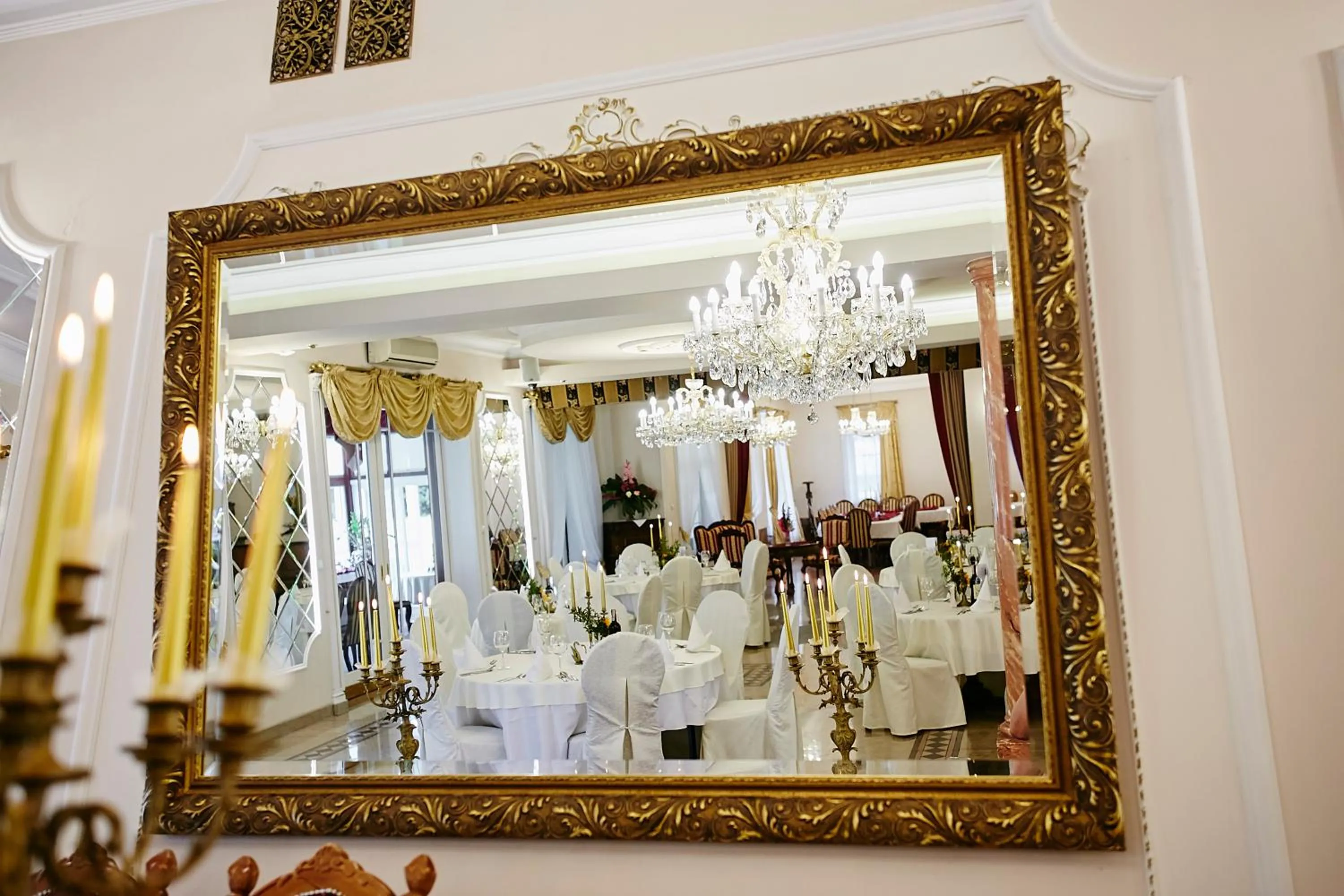 Restaurant/places to eat in Dworek Hetmanski