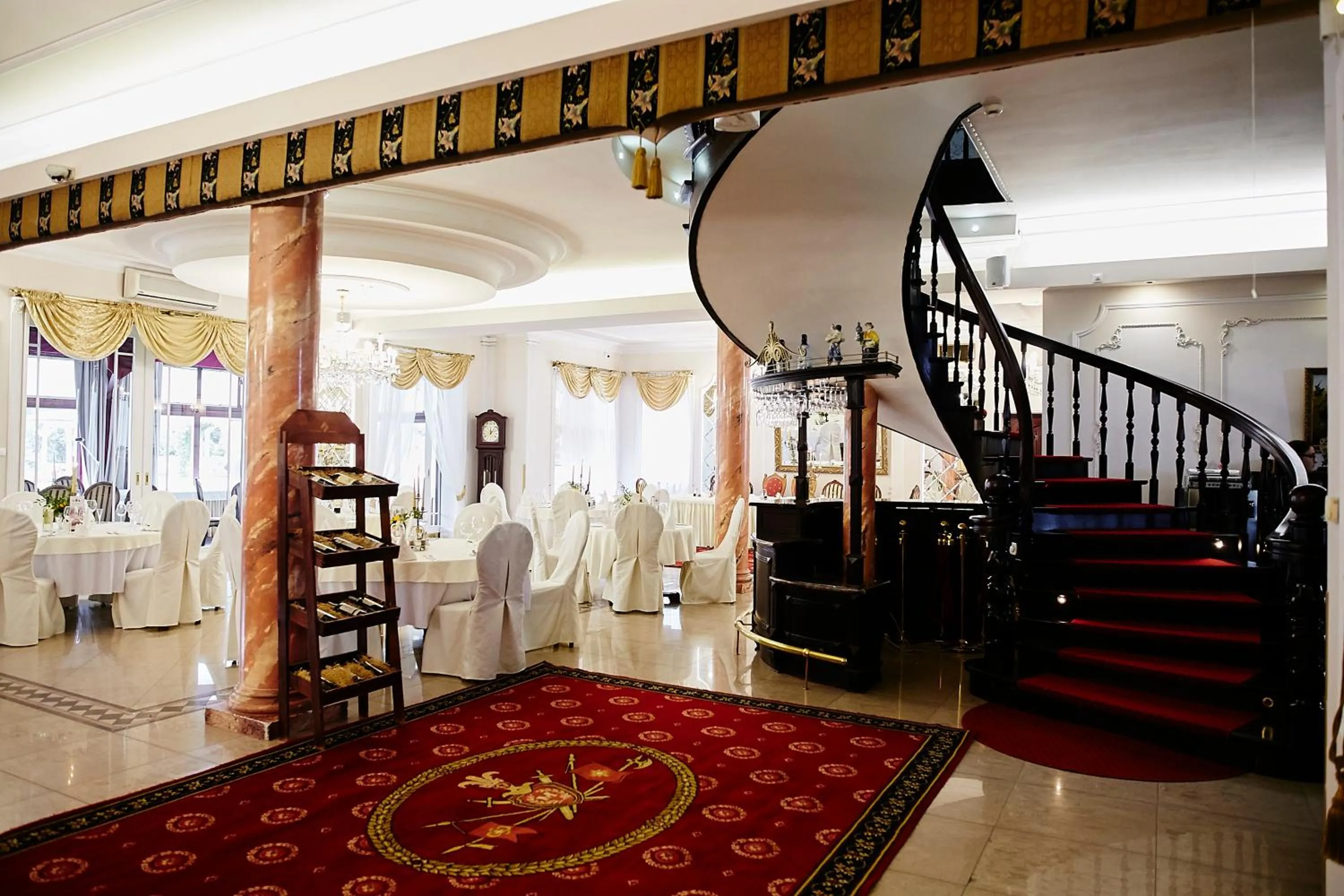 Restaurant/places to eat in Dworek Hetmanski